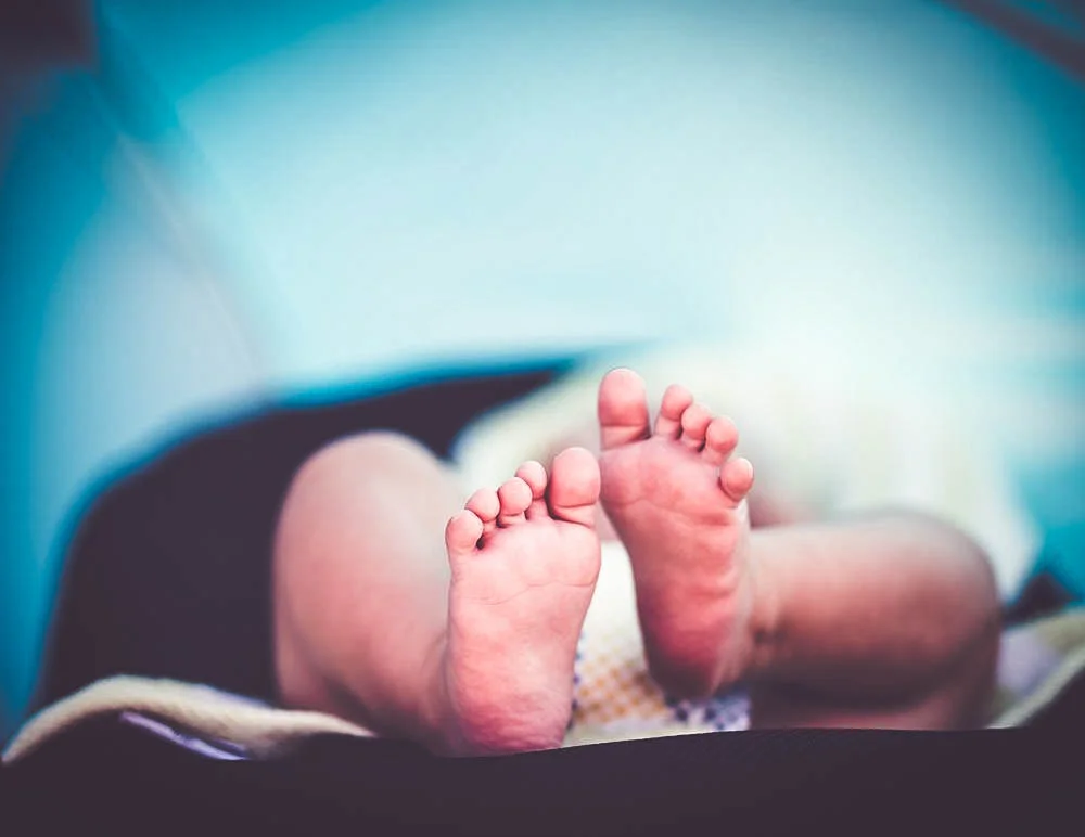 Postpartum (3 of 8).jpg