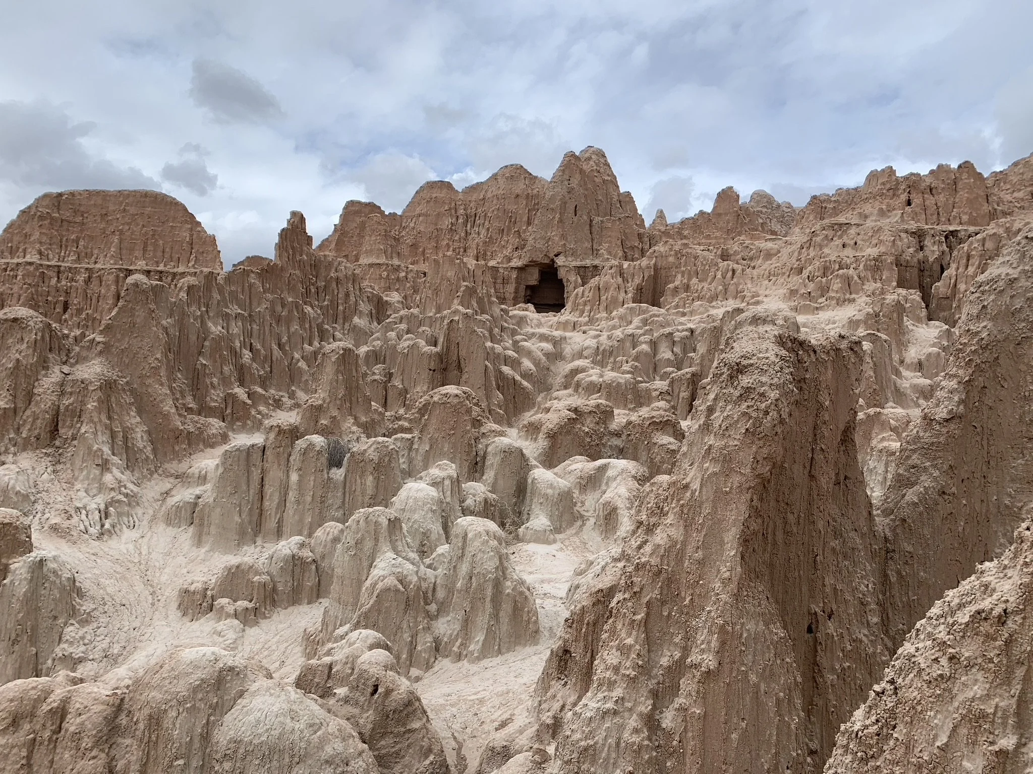 Where to stay to see Cathedral Gorge State Park