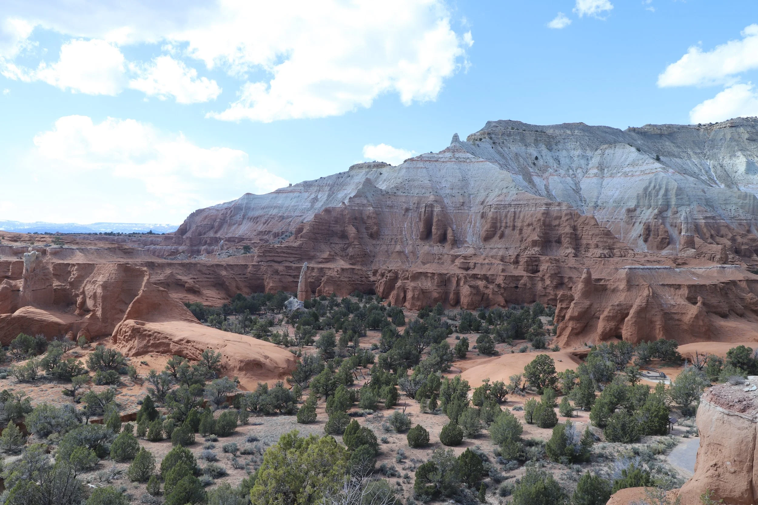 Hiking at Kodachrome Basin - Utah State Park