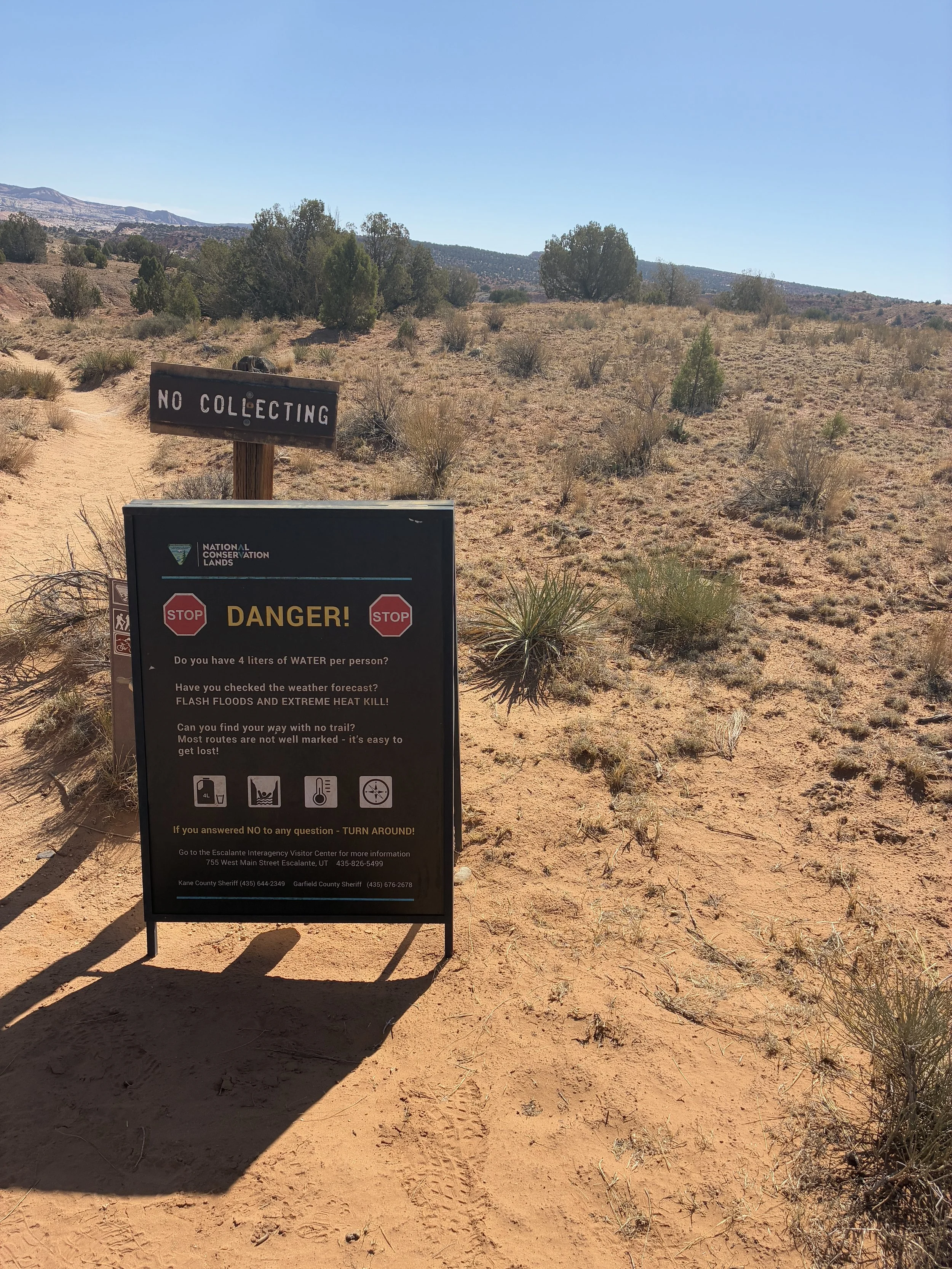 Zebra Canyon trailhead sign warnings
