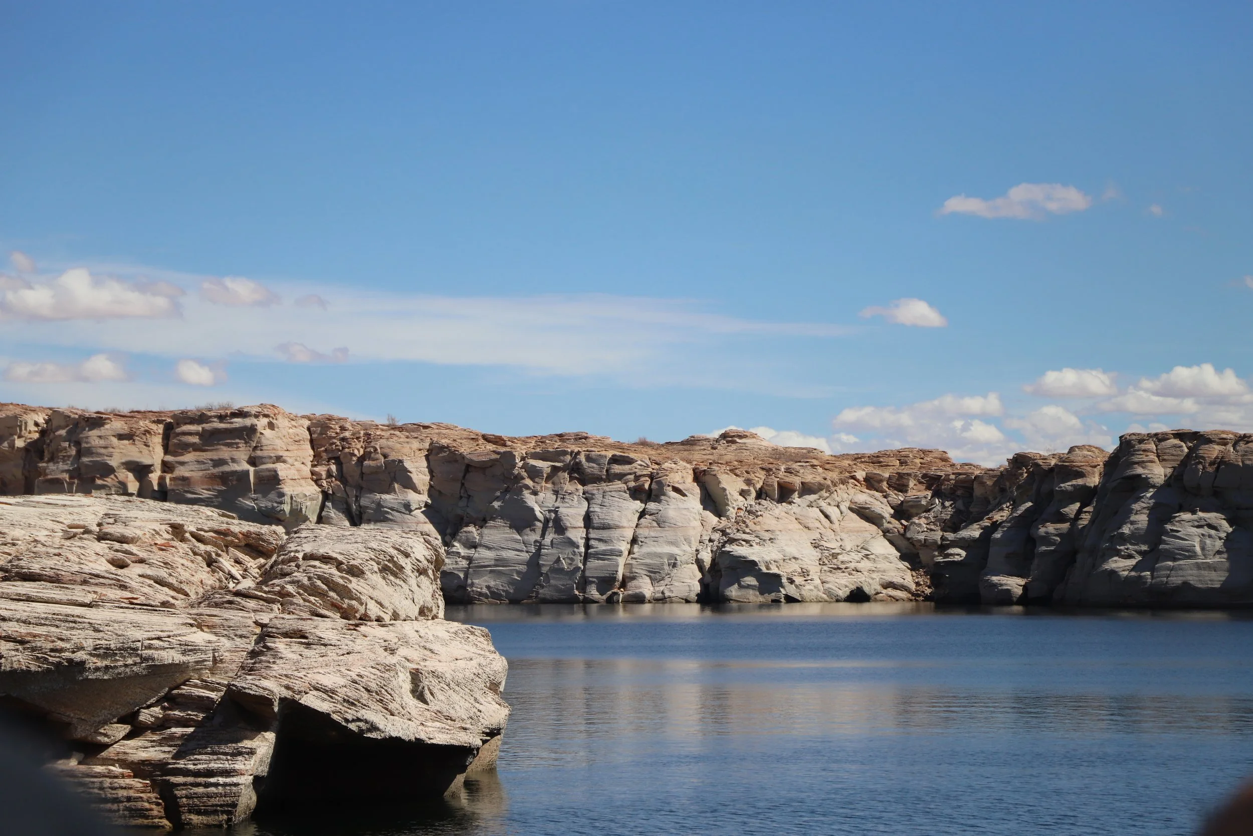 Reserving boat tours along Lake Powell