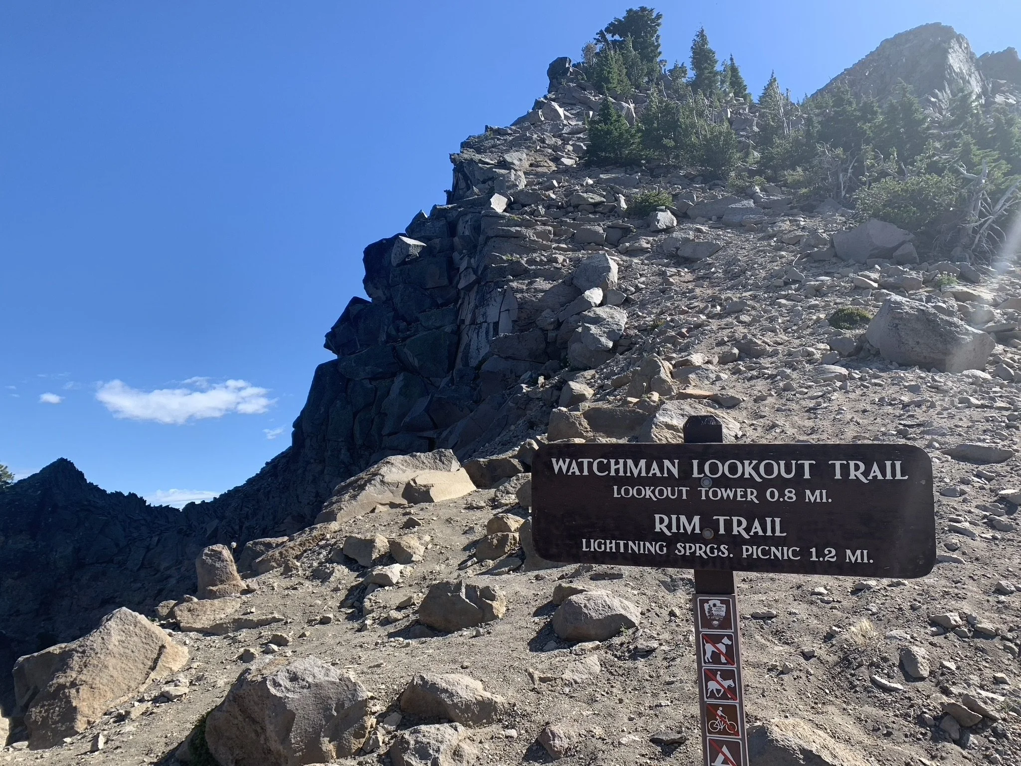 Watchman Lookout Trail at Crater Lake