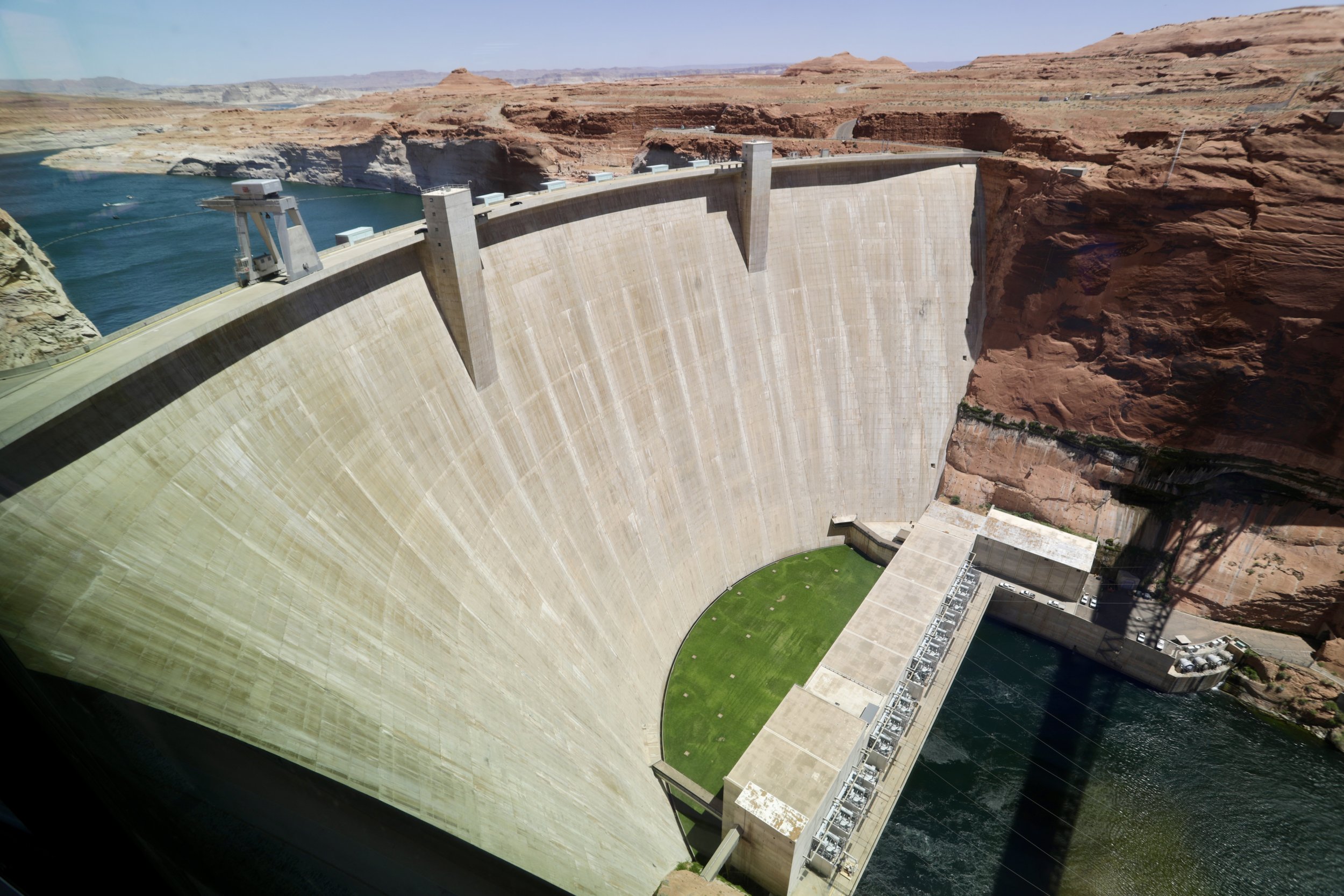 Lake Powell Glen Canyon Dam 2026