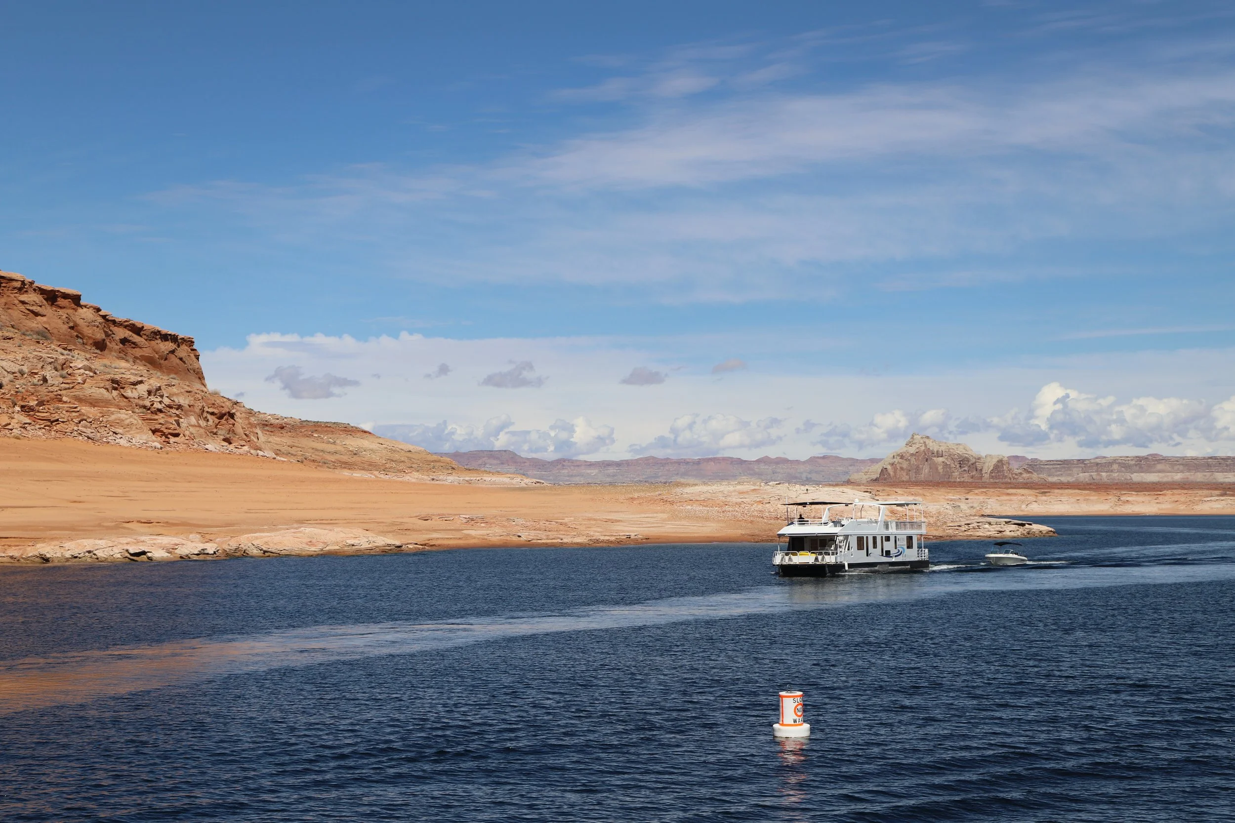 Boating in Lake Powell