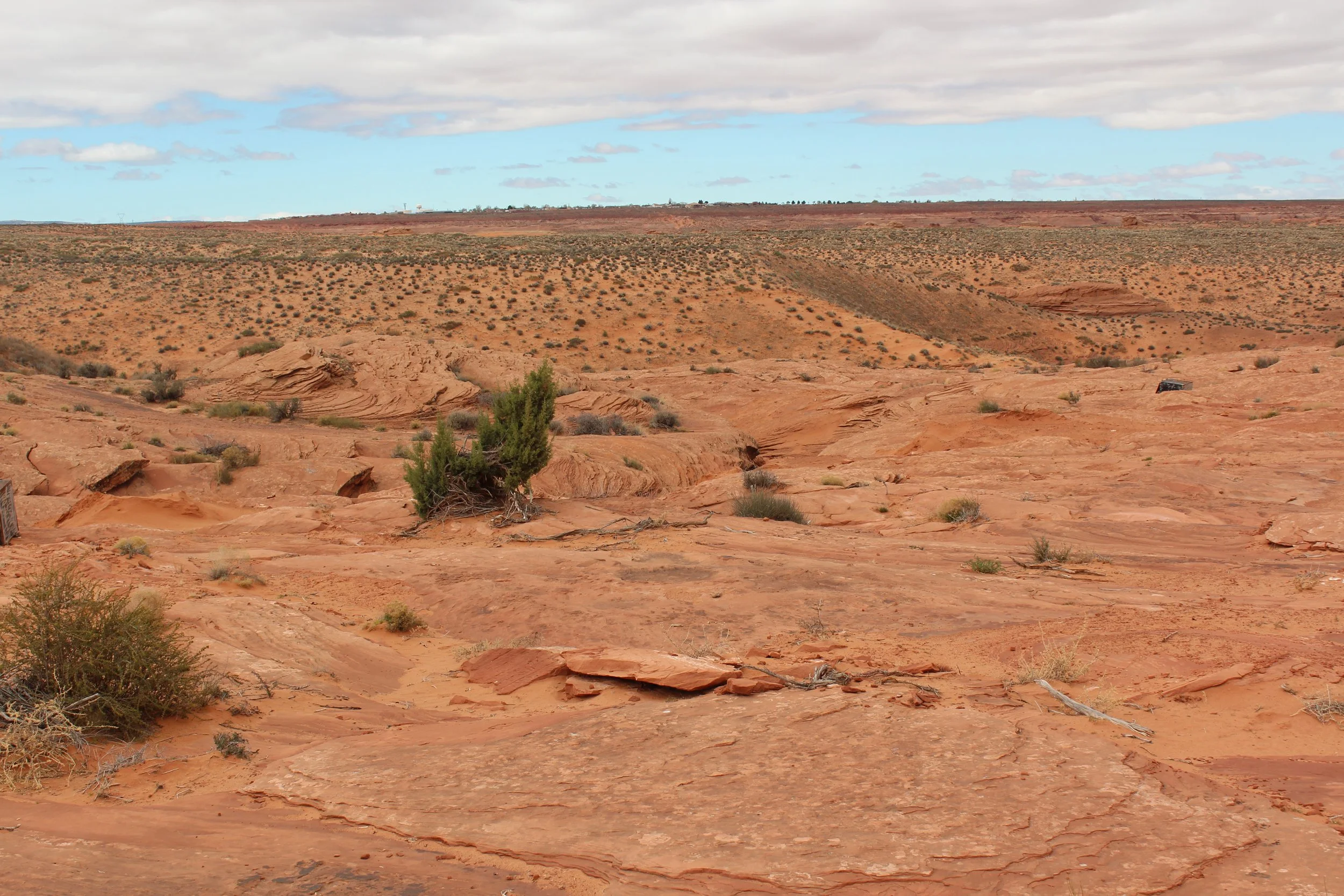 What does a slot canyon look like from above?