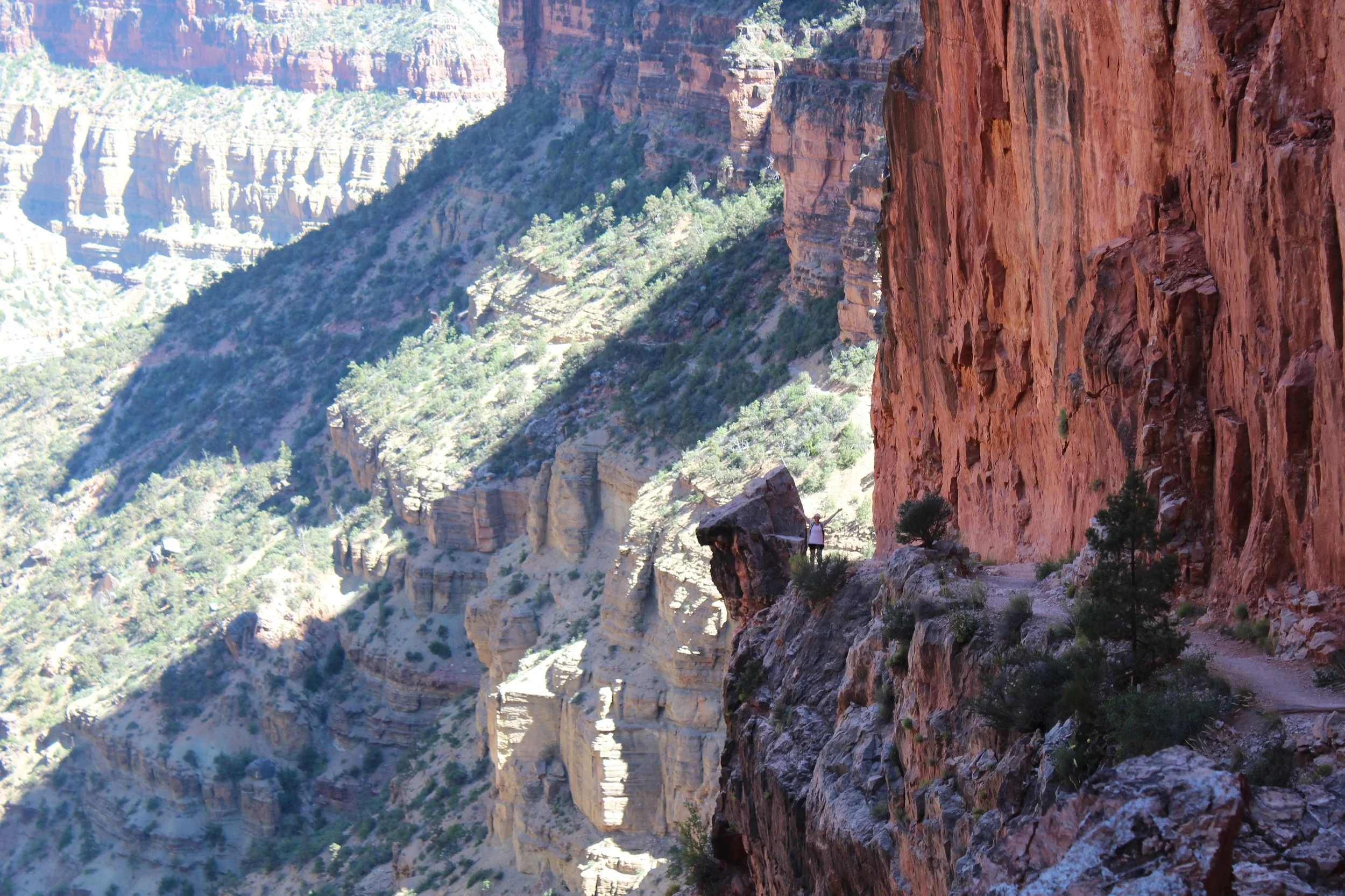 North Kaibab Trail between Redwall Bridge and Roaring Springs