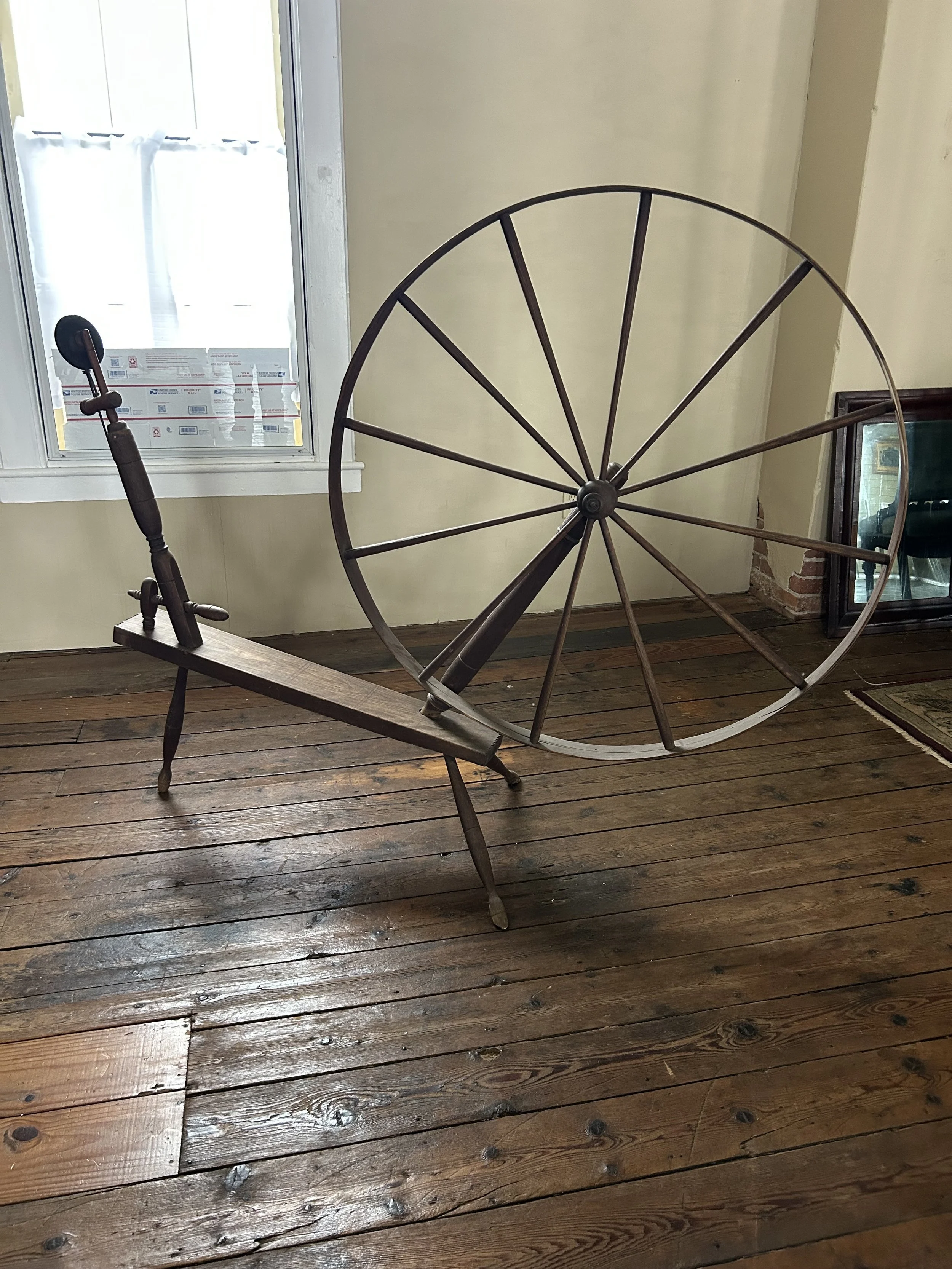 Spinning Wheel: Walking Wheel circa 1820