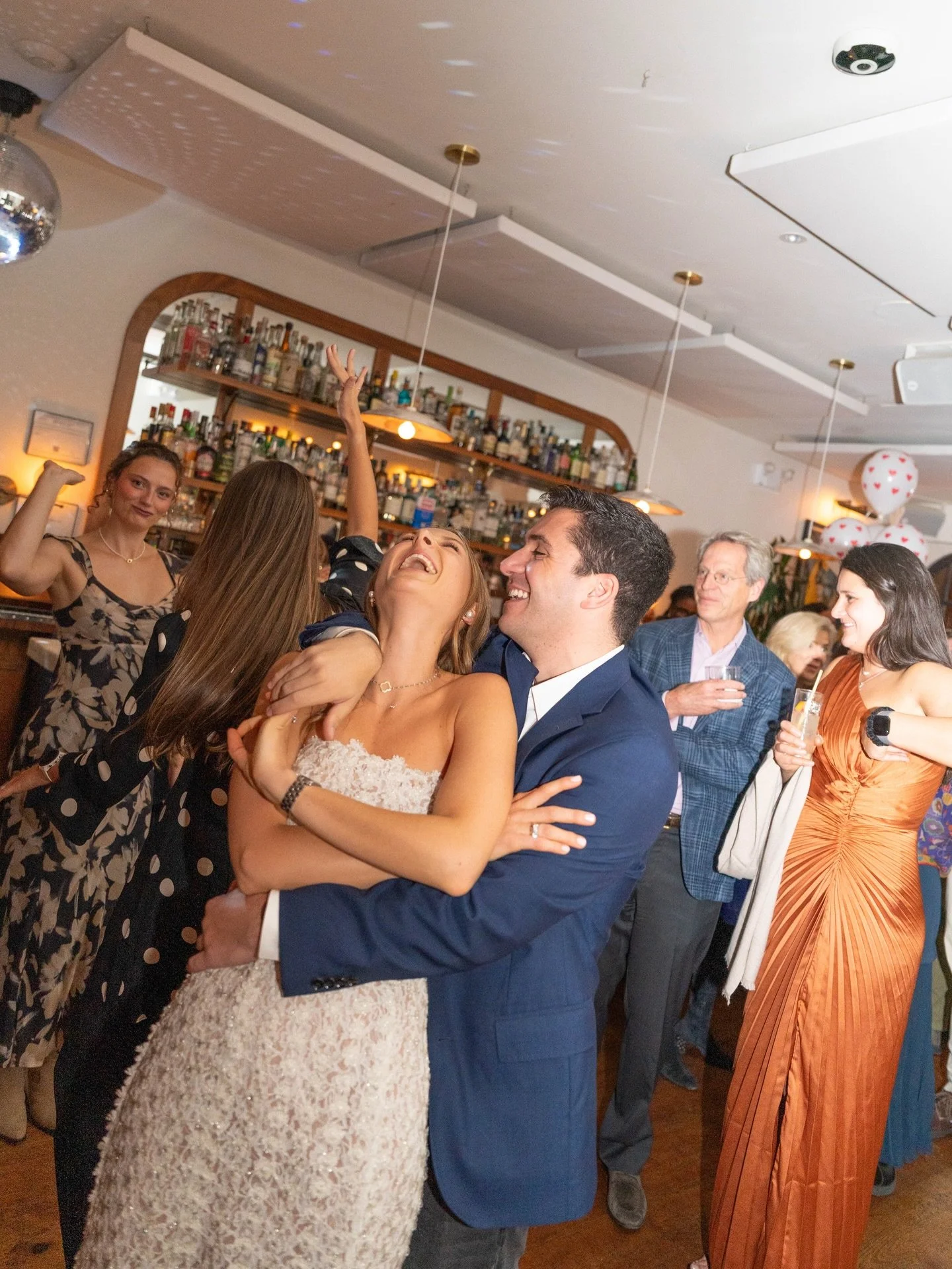 We <3 love, and hosting your engagement parties!

events@junglebirdnyc.com

📸 by @makii.media