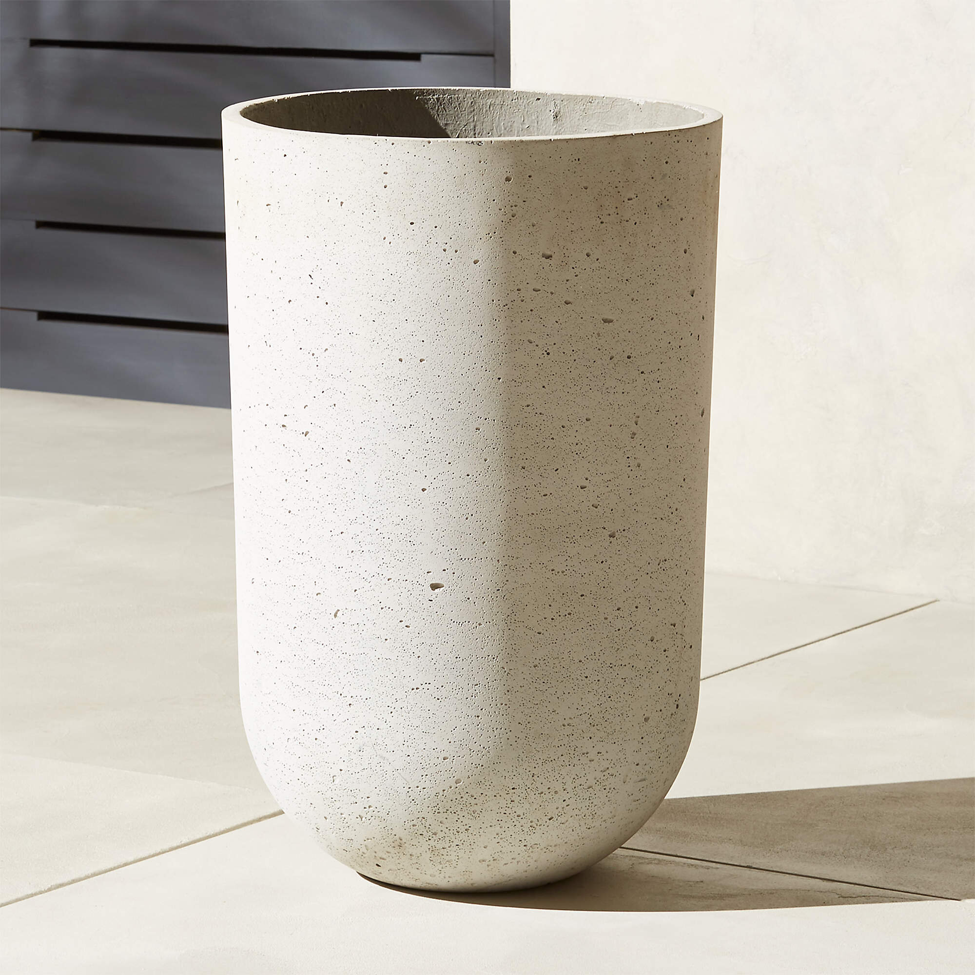 seminyak grey planter.jpg