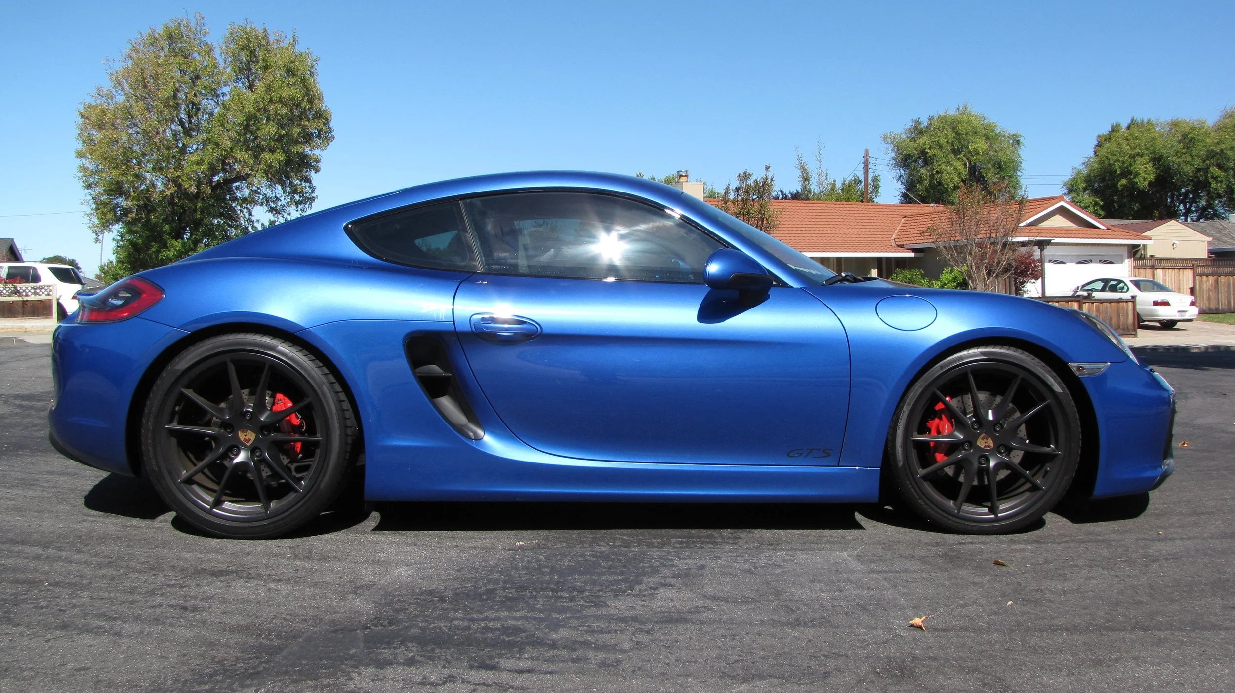 Porsche Cayman GT4 - Spot Correction