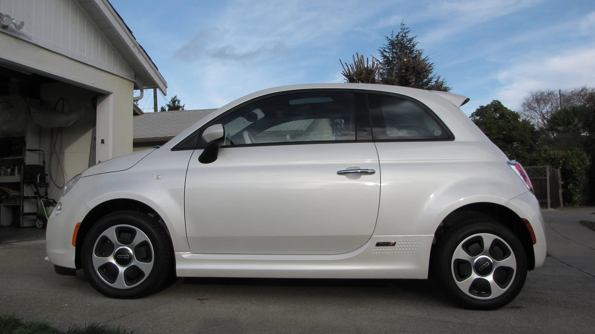 Fiat 500E - Paint Correction and Opti Gloss Coat package