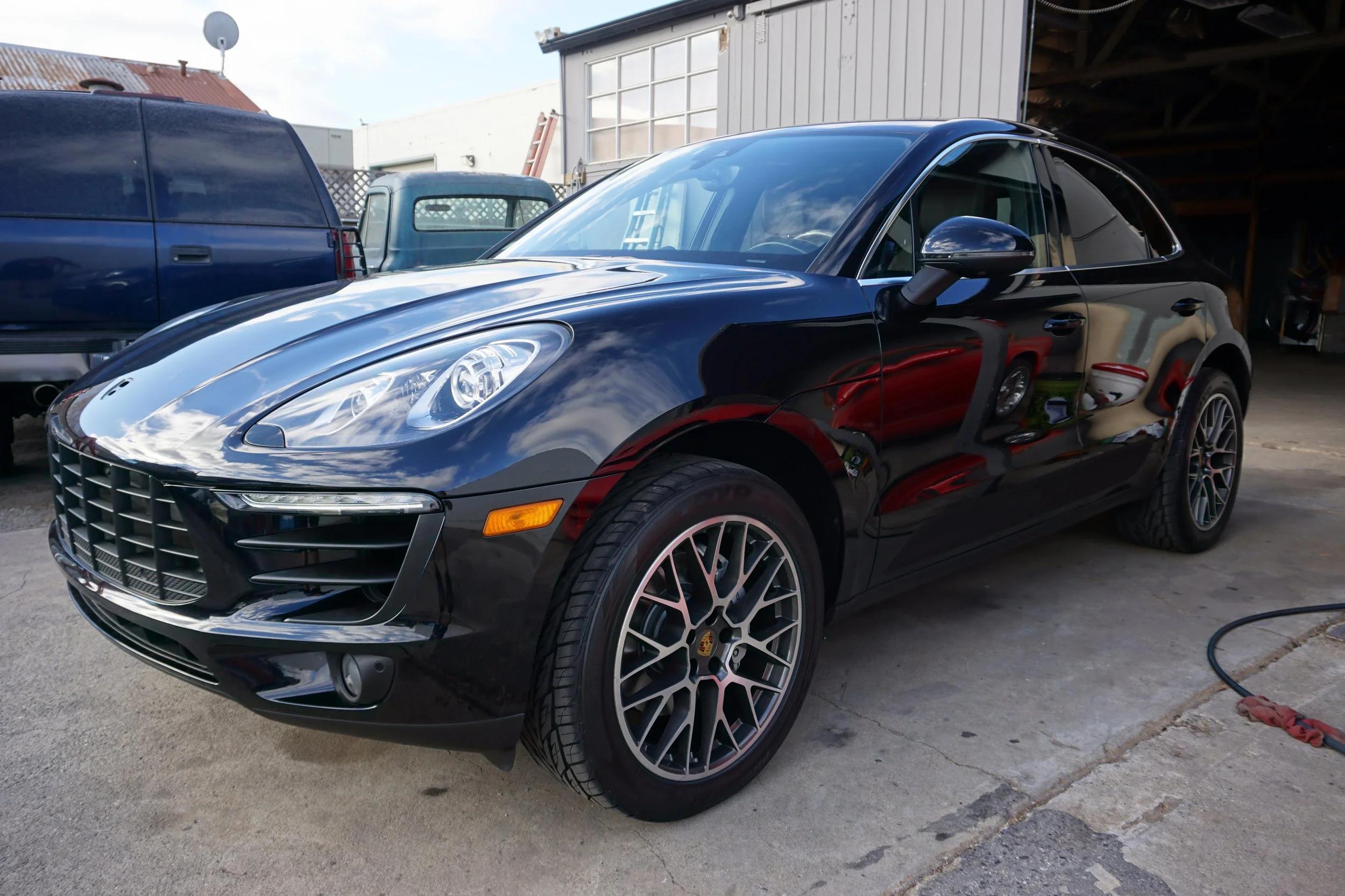 Sporty Comfort Vehicle