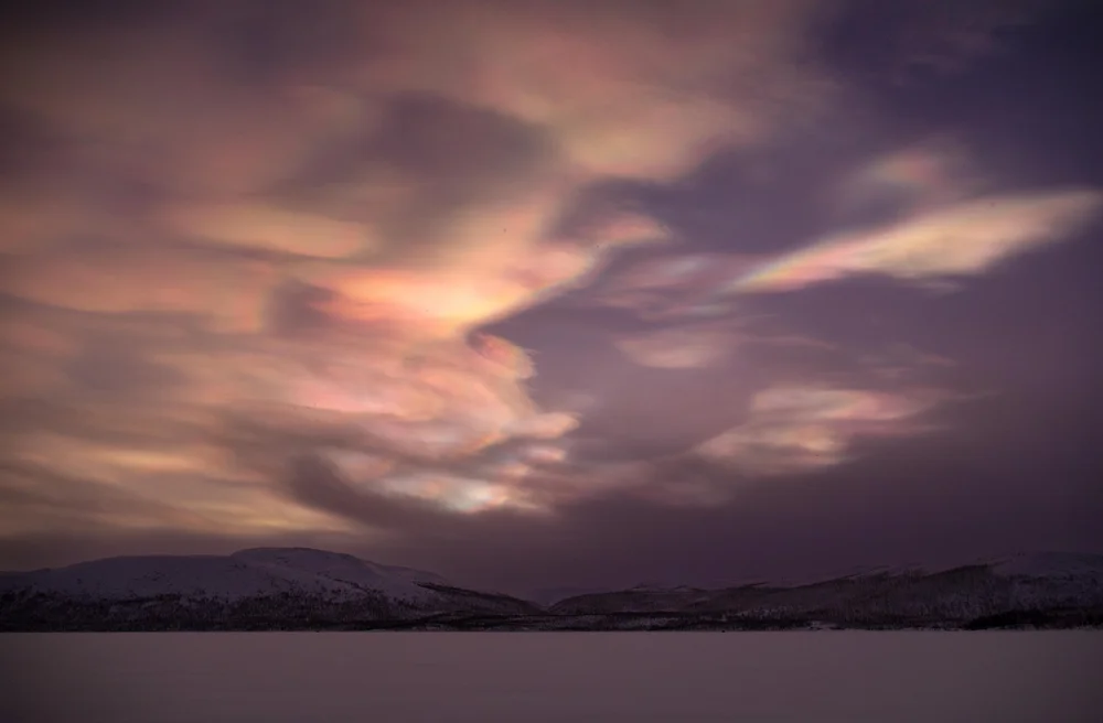 Helmiäispilviä 12.1.2025