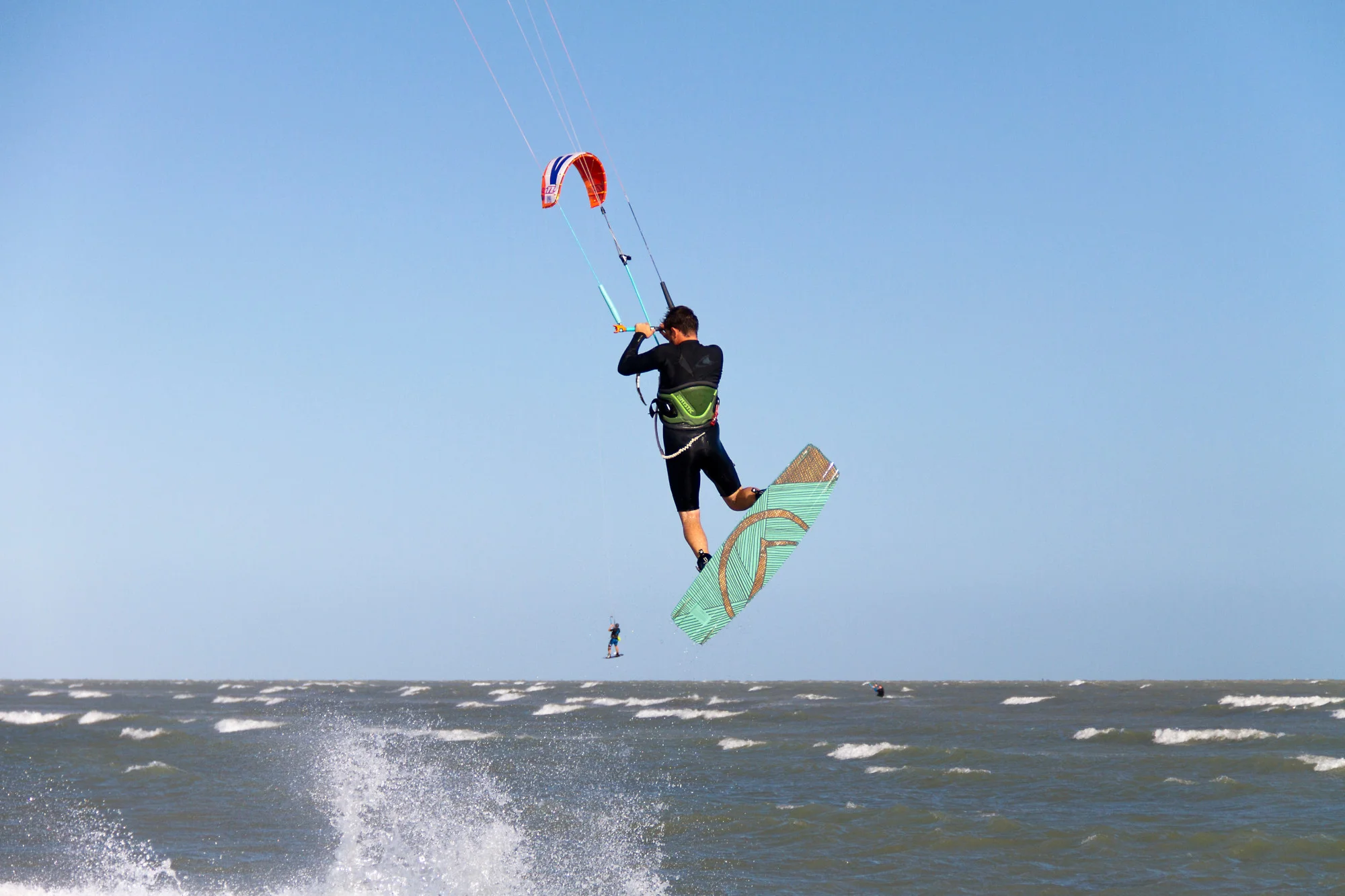 BenChrisJump2000w.jpg