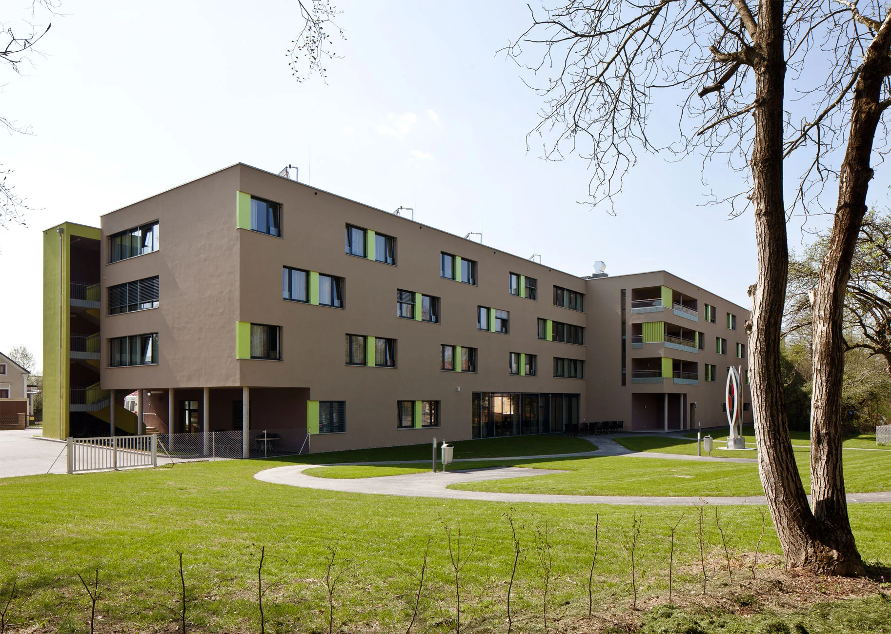 AH-Schärding-2-aussen-rückseite.jpg