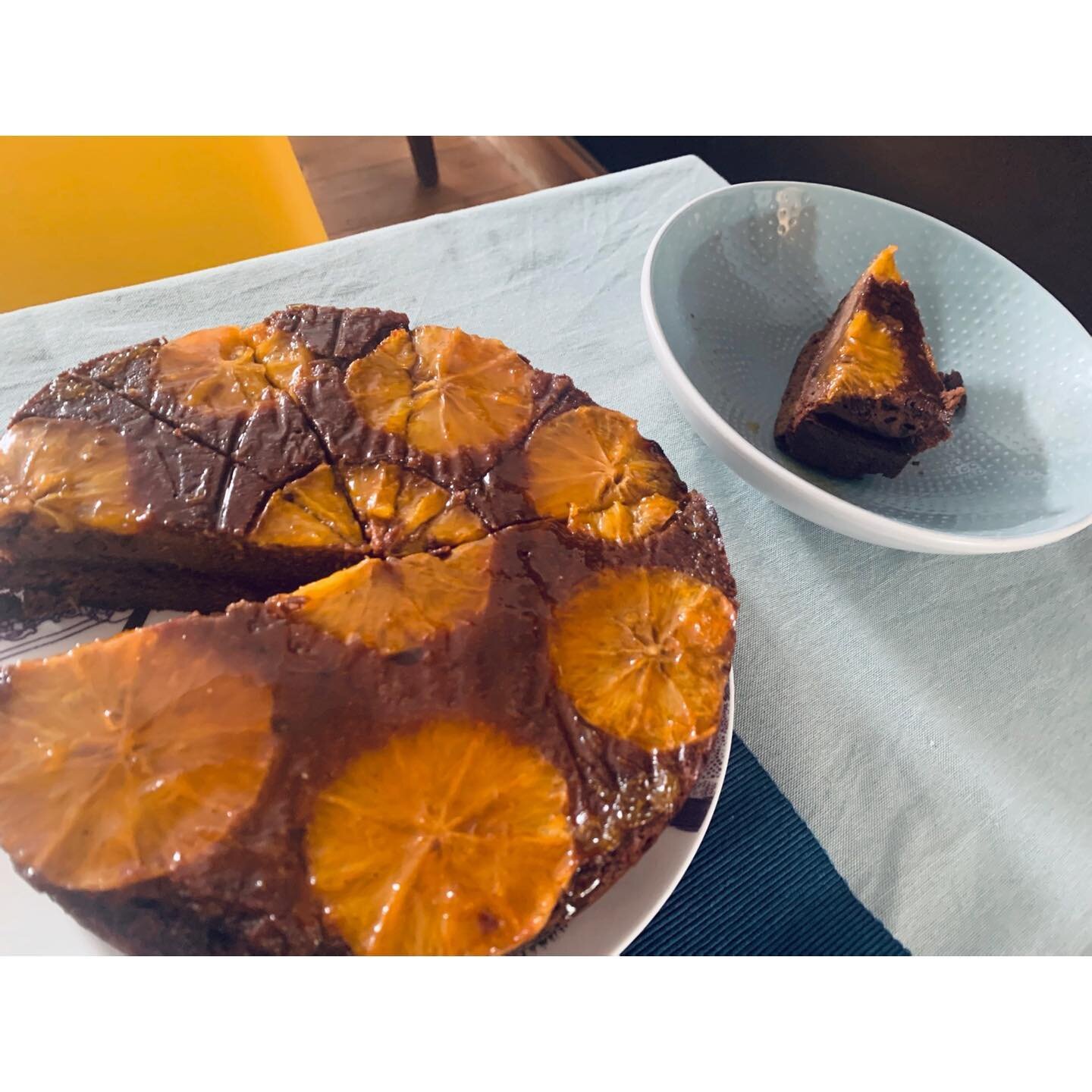 | World Acupuncture Day ⁣|
⁣
Not that I need a reason to eat cake these days, but yesterday to celebrate the wonders of acupuncture I baked a cake 😋⁣
⁣
Also just a little reminder that I am still OPEN and practicing (with a limited schedule) during 