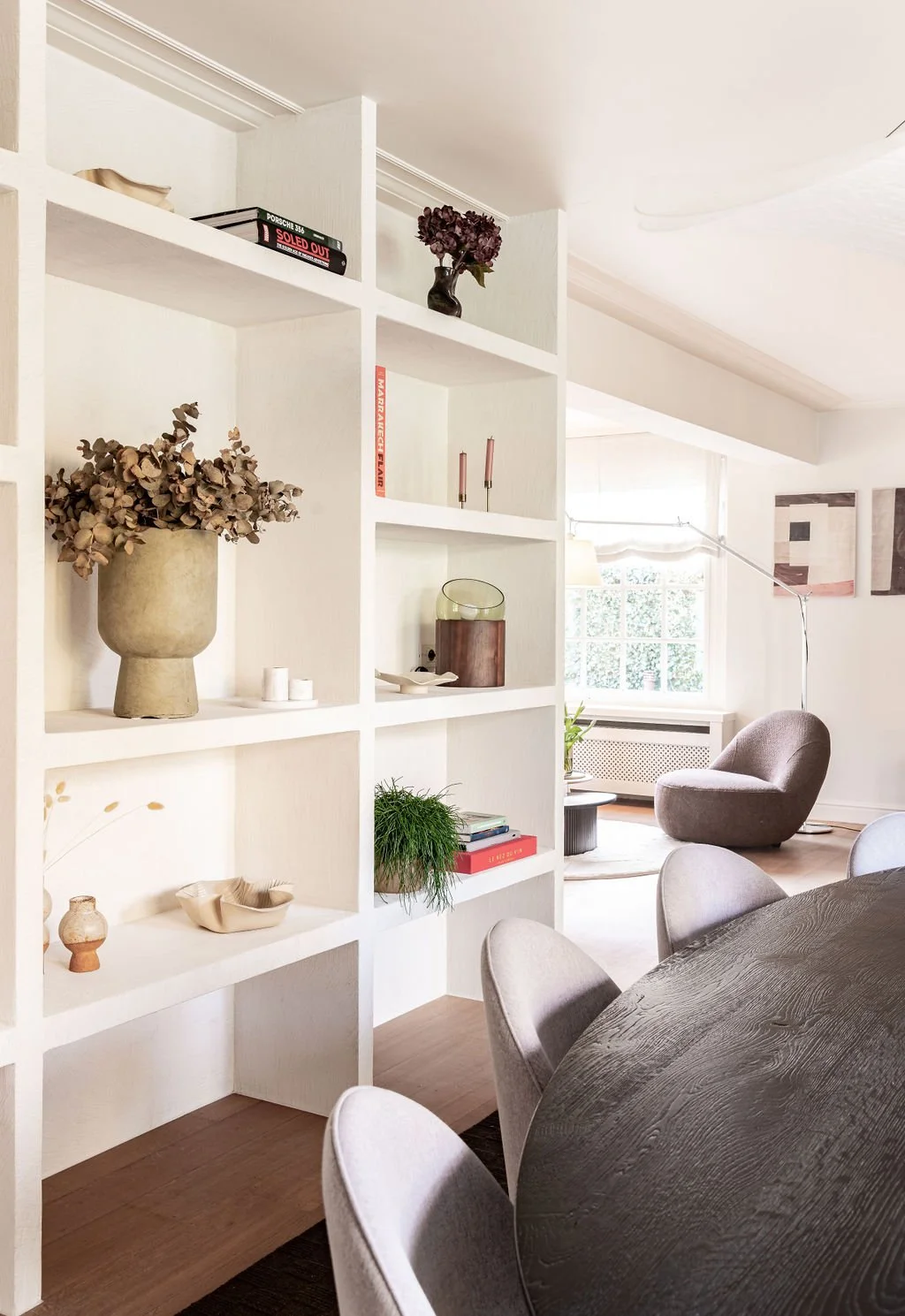 UPPERSHELFBAILLETLATOURLEI-17.jpg
