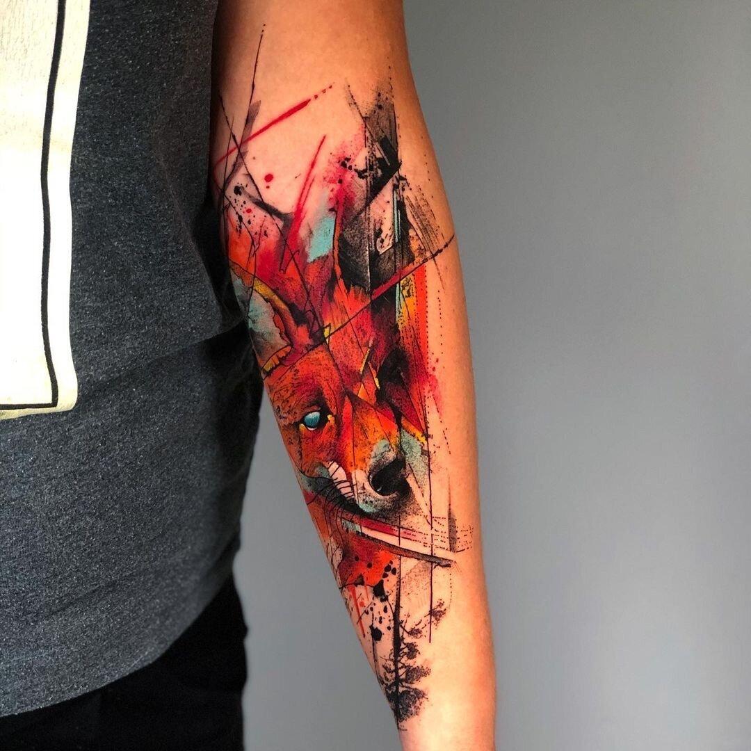 Red Line Spine tattoo done by Pauli at TTTRIP Tattoo Studio in Berlin,  Germany : r/tattoo