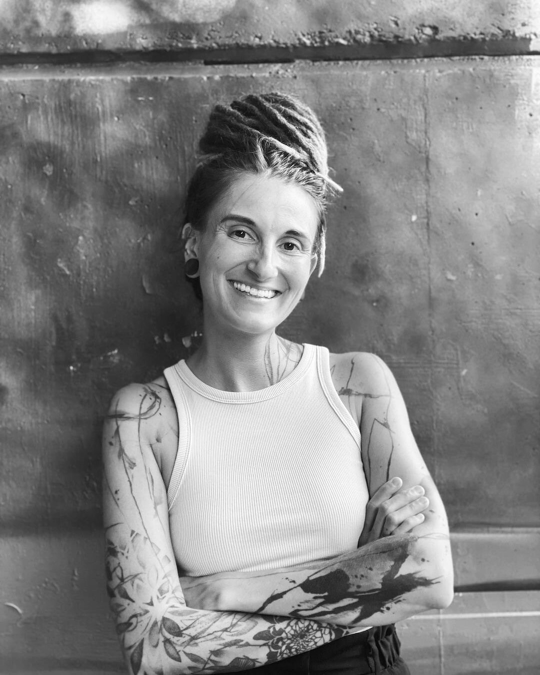 familia Melancólico plan de ventas Nika Holuskova — NOIA BERLIN Tattoo Studio & Art