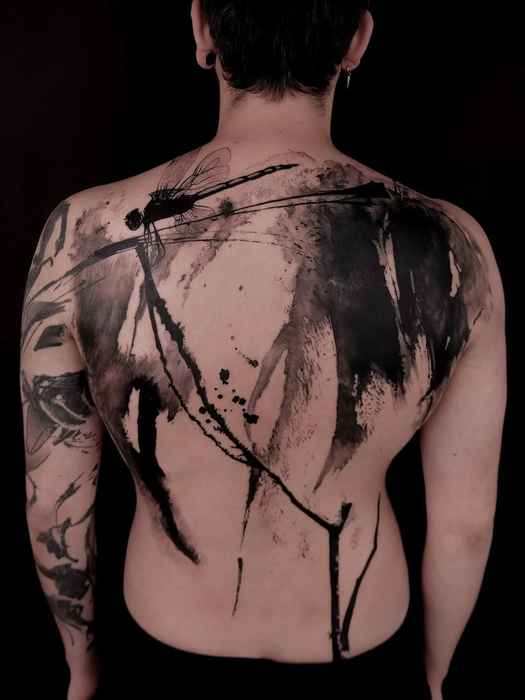 Artist | @saint.octopus 
NOIA Guest artist / November 22-24/ 2025

Your skin. Your art. Your flow.

NO&Iuml;A | BERLIN

#noiatattoo #noiastudio #noiaberlin #tattooberlin #tattooart #tattooartist #tattooinspo #tattooideas #berlintattoostudio #noiiaber