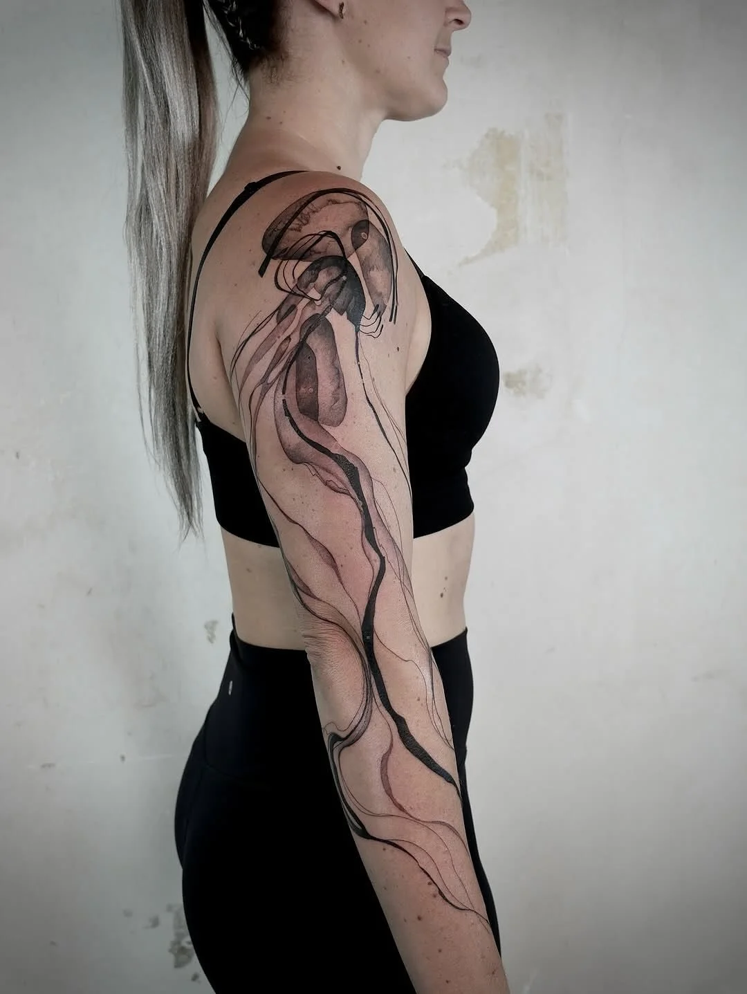 Artist | @sionaxttt 
NOIA Resident Artist
Bookings &gt; please check @sionaxttt or use the link in our bio

Your skin. Your art. Your flow.

NO&Iuml;A | BERLIN

#noiastudio #no&iuml;aberlin #tattooberlin #tattooart #tattooartist #tattooinspo #tattooi