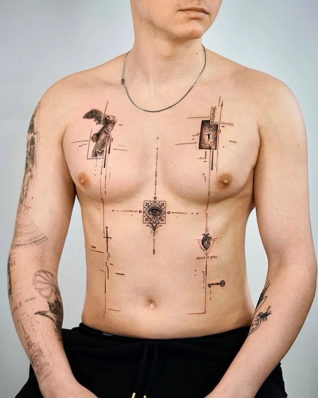 Artist | @dd_verba 
NOIA Guest Artist / December 2-4 / 2025
Bookings &gt; please check @dd_verba or use the link in our bio

Your skin. Your art. Your flow. 

NO&Iuml;A | BERLIN

#noiatattoo #noiastudio #noiaberlin #tattooberlin #tattooart #tattooart