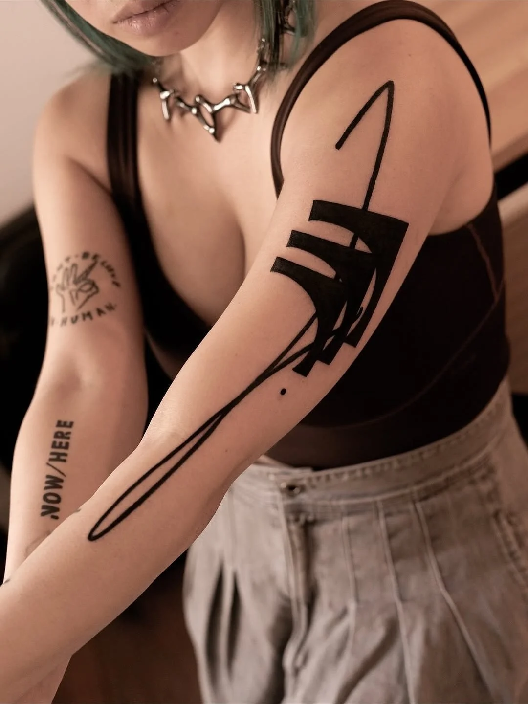 Artist | @brnosch 
NOIA Guest Artist / January 2026
Bookings > please check @brnosch or use the link in our bio

Your skin. Your art. Your flow.

NO&Iuml;A | BERLIN

#noiastudio #no&iuml;aberlin #tattooberlin #tattooart #tattooartist #tattooinspo 