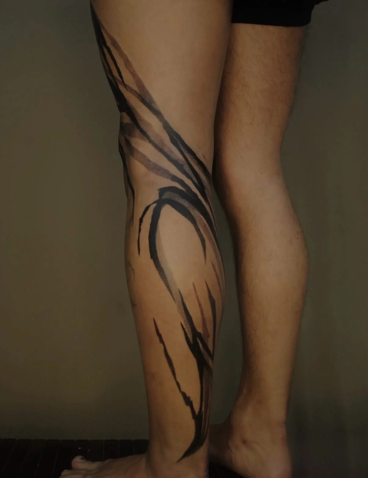 Artist | @gabekohlerr 
NOIA Resident Artist
Bookings > gabekohler.art@gmail.com or use the link in our bio

Your skin. Your art. Your flow.

NO&Iuml;A | BERLIN

#berlintattoo #abstracttattoos #legtattoos #abstracttattoos #besttattoos