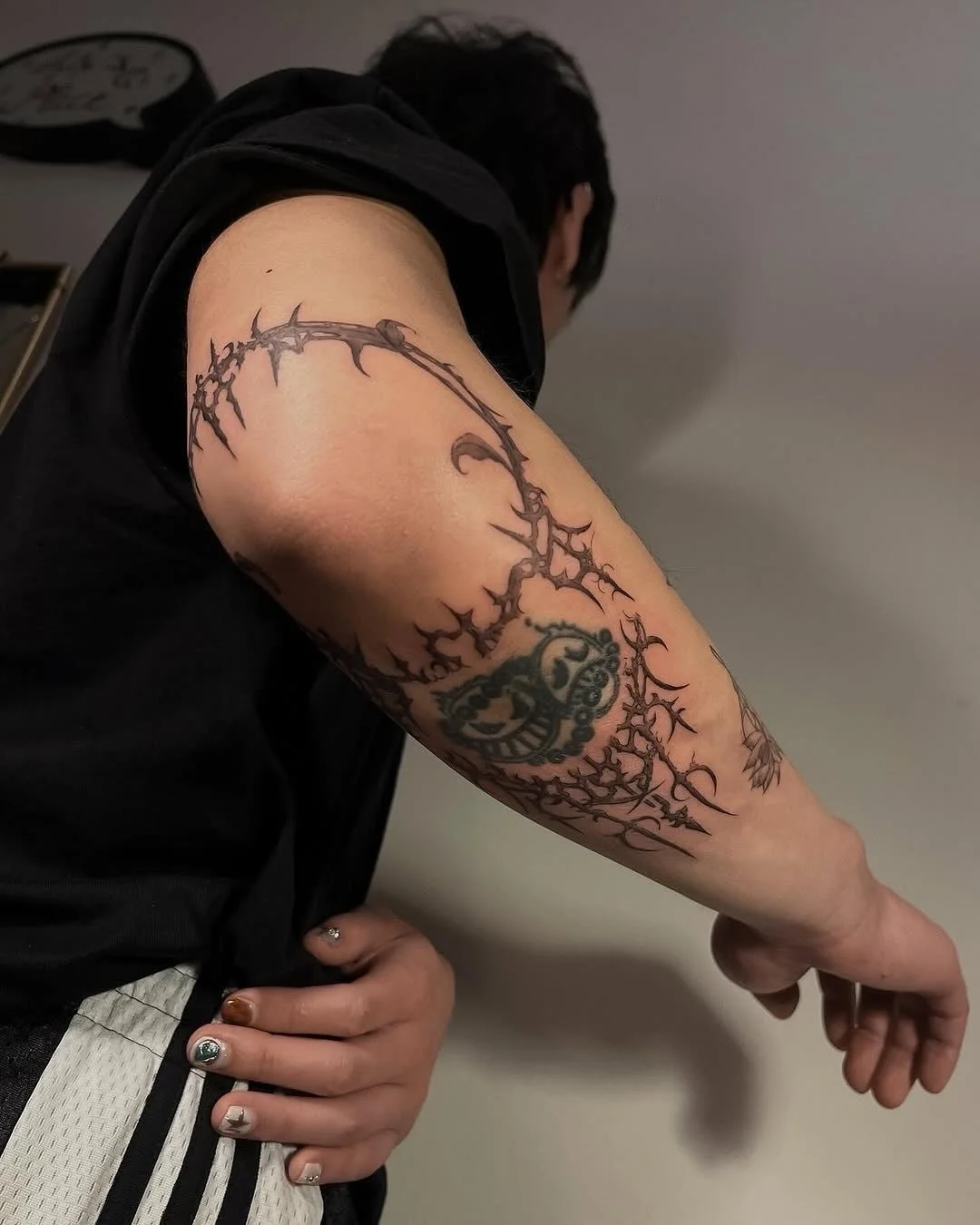 Artist | @haily.ink 
NOIA Junior Resident Artist
Bookings > please check @haily.ink or use the link in our bio

Your skin. Your art. Your flow.

NO&Iuml;A | BERLIN

#berlintattoo #tattoo #artberlin #berlintattoostudio #abstracttattoos