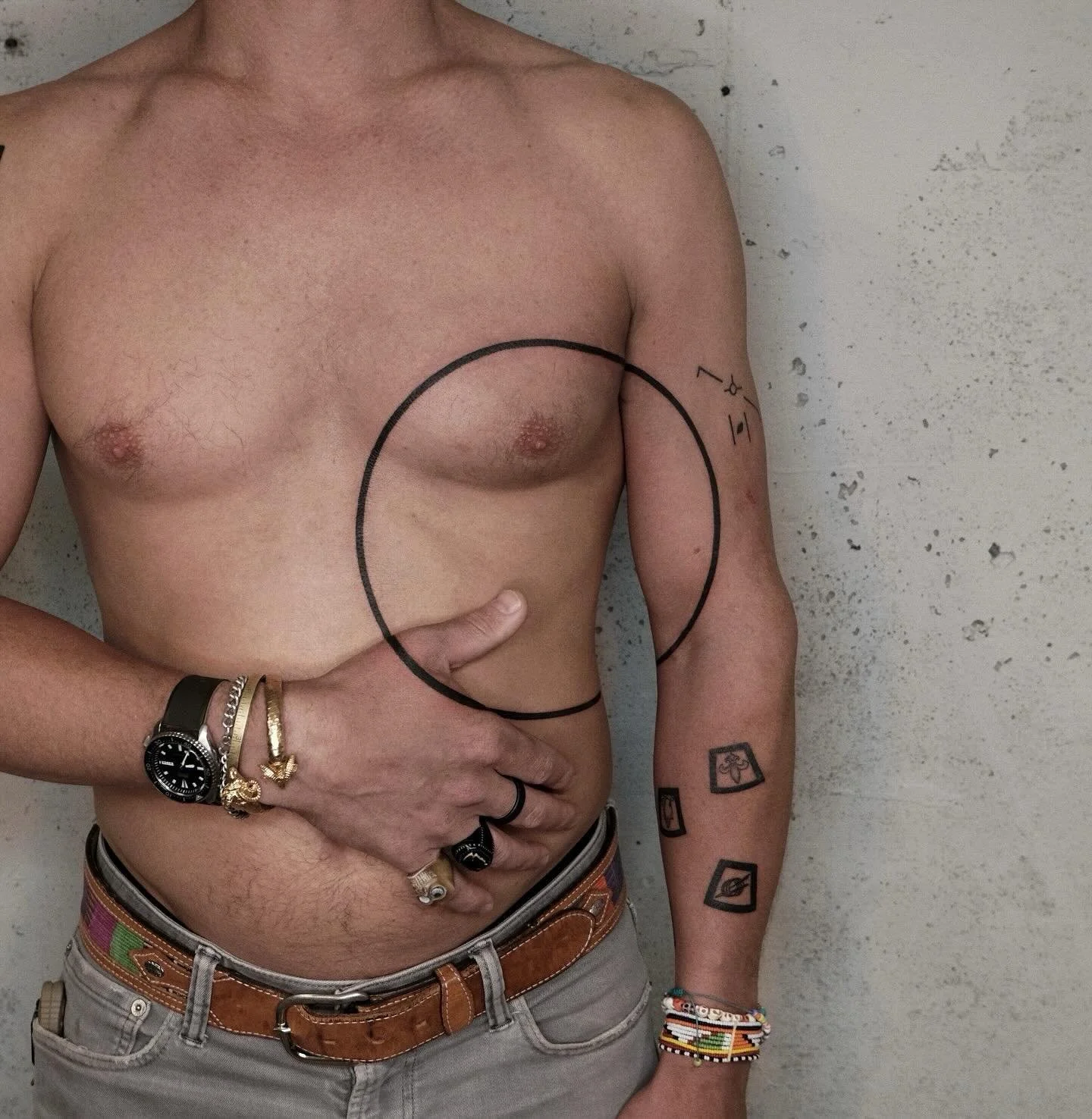 Artist | @pablogomez 
Guest Artist May 14-15 in 2026
Bookings > please check @pablogomez or use the link in our bio

Your skin. Your art. Your flow.

NO&Iuml;A | BERLIN

#tattoostudioberlin #besttattooart #bestartists #berlintattoo #abstractartist