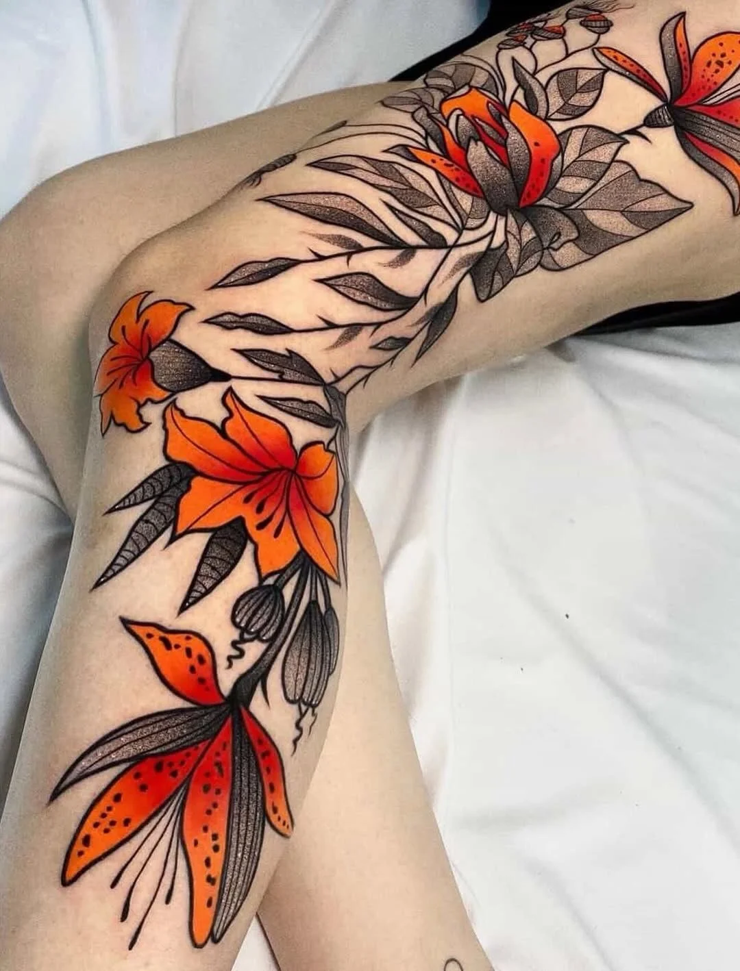 Artist | @anautuana 
NOIA Artist 
Bookings > please check @anautuana or use the link in our bio

Your skin. Your art. Your flow.

NO&Iuml;A | BERLIN

#tattoo #berlintattoo #tattooart #abstracttattoos minimalismtattoo