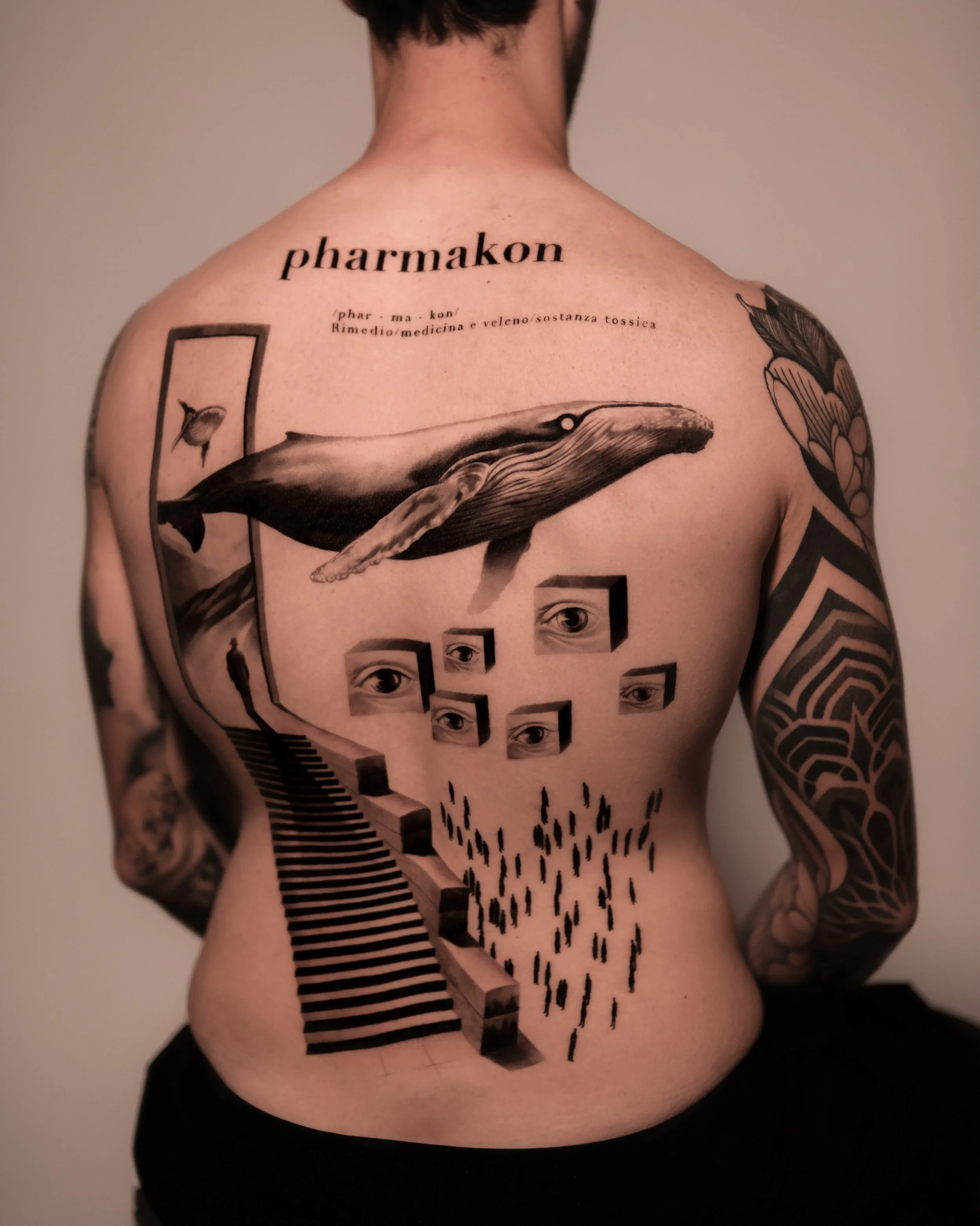 Surreal black and grey realism, collaged with pattern, geometry and text

@michele.pasta is in the studio 17-19 November. Bookings are open 

#noiiaberlin #surrealism #blackandgreytattoo #realismtattoo #conceptualtattoo
