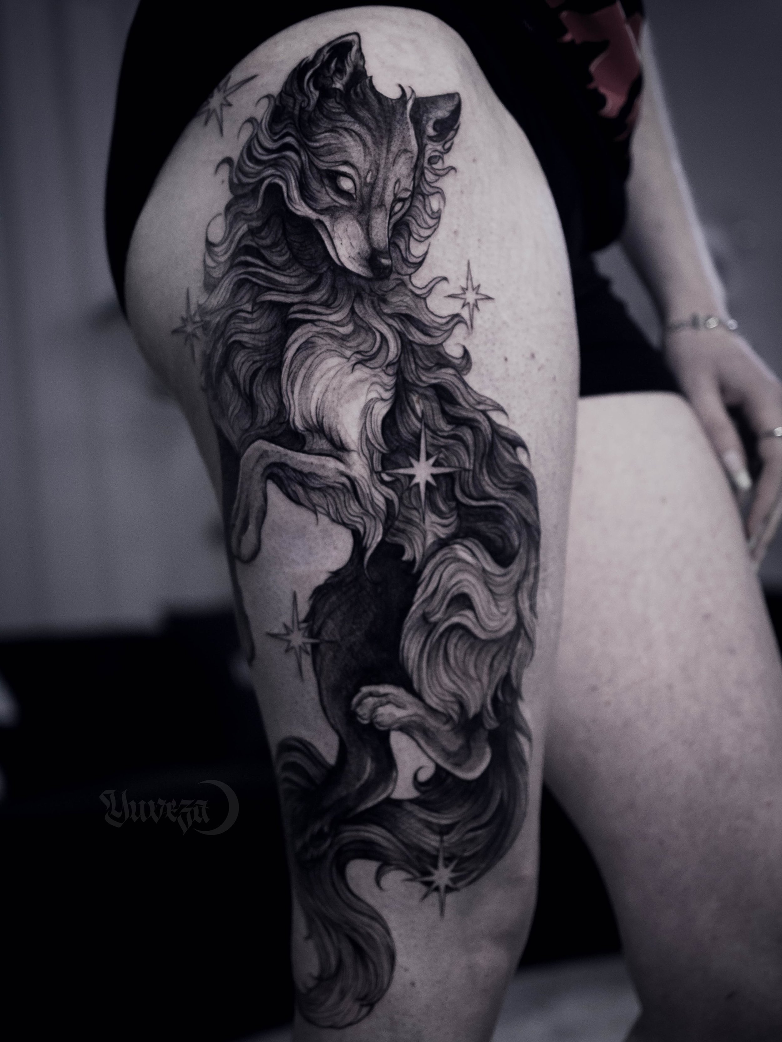 GUEST ARTIST: @yuveza 

Dark, dreamy blackwork: flowing fur and manes, fine linework, gothic ornaments, thorns and starlight.

She&rsquo;s with us this November from 18-23. Book through @yuveza or the link in our bio.

#berlintattoo #blackworktattoo 