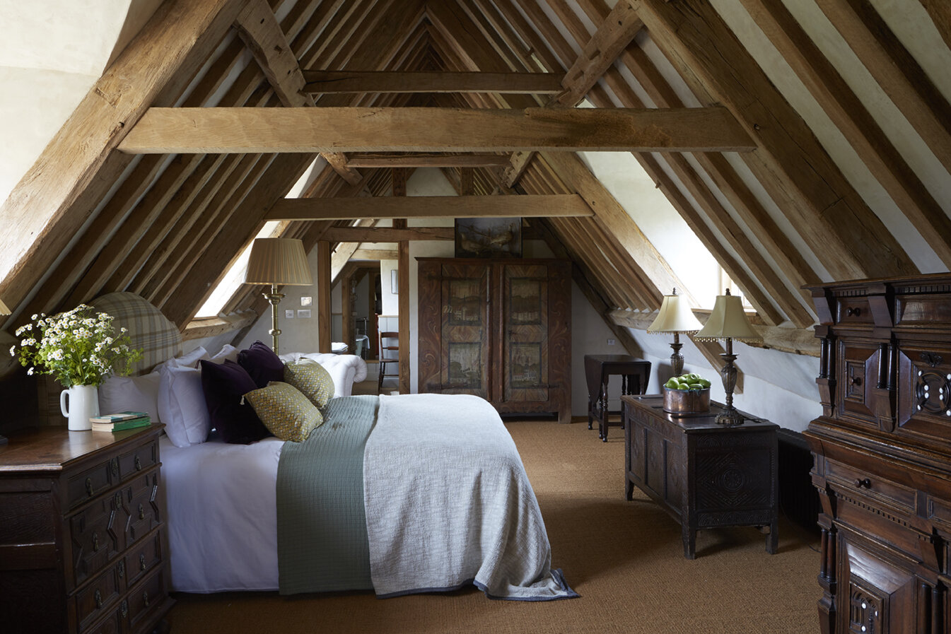 17-06-29LONGEBATHROOM052 copy.jpg