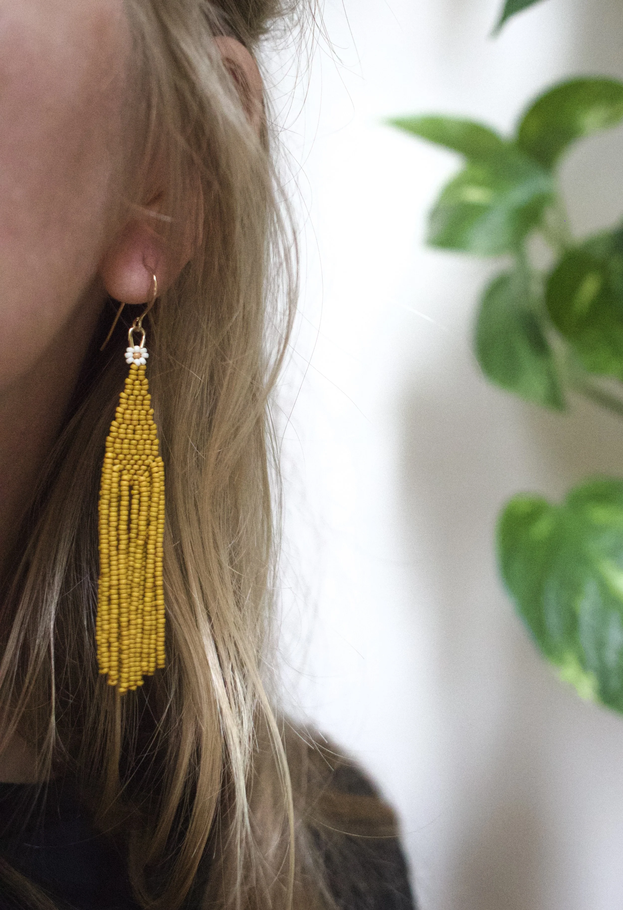 beaded_earrrings_Woven_Wyld_2023_0159.jpeg