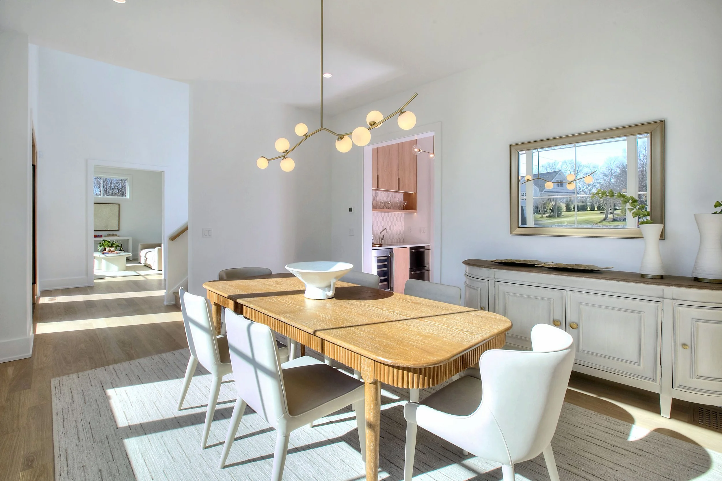 DR to bar and entryway.jpg