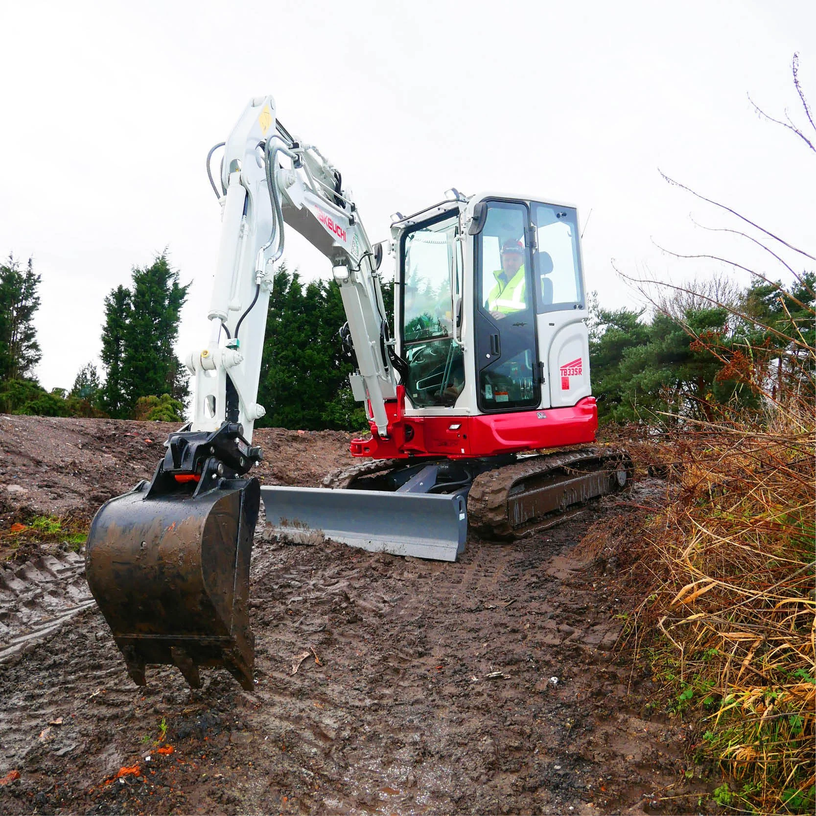 takeuchi-tb335r-mini-excavators.jpg