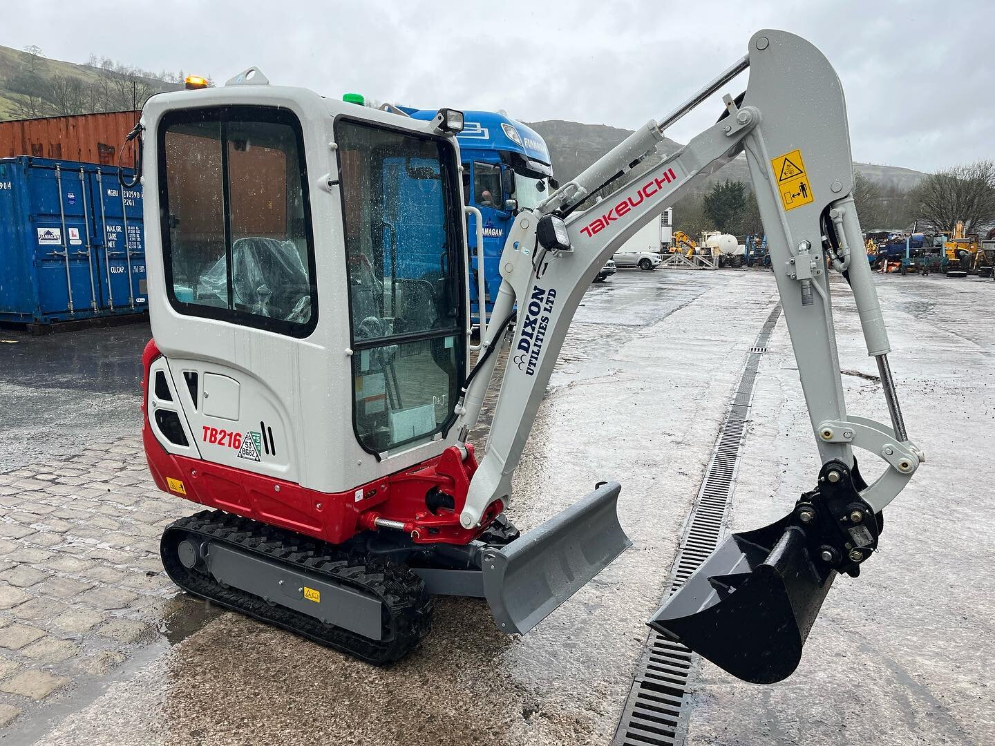 New Takeuchi TB216 cab into the Utility Sector for Dixon Utilities.

Many Thanks Chris Dixon really appreciate your business 👍

For New Takeuchi Sales

Cheryl - West Yorkshire - 07538 582430
Ed - Lancashire - 07795 402982 

#utilities #groundworks #