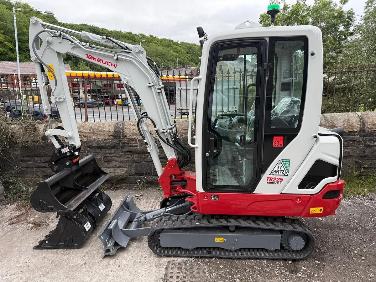 Many Thanks Once again Neil Daley another Takeuchi into the Nurture Group Fleet this time the towable Takeuchi TB225 Cab Excavator.

Really appreciate the many years of suppling your Takeuchi&rsquo;s Neil.

#utilities #groundworks #construction #exca