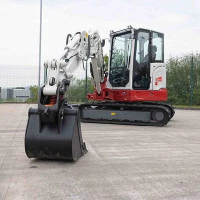 TB350R-Takeuchi-Short-Tail-Digger-5-tonne-400x4008-1.jpg