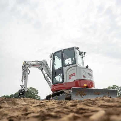 TB350R-takeuchi-5-tonne-excavator-digger-400x400-.jpg
