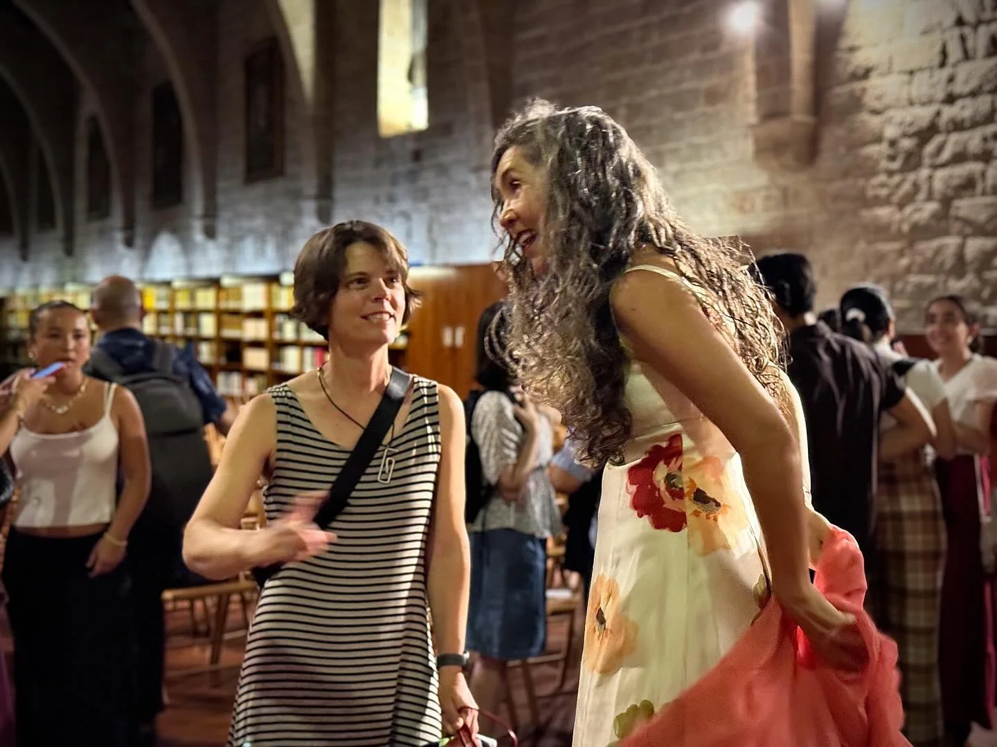 Those precious moments after a concert 🎶 greeting friends and love ones. 

👉🏽 #barcelonafestivalofsong #voiceandpiano #vocalsummerprogram #artsong #latinamericanartsong #classicalsinger #singerlife