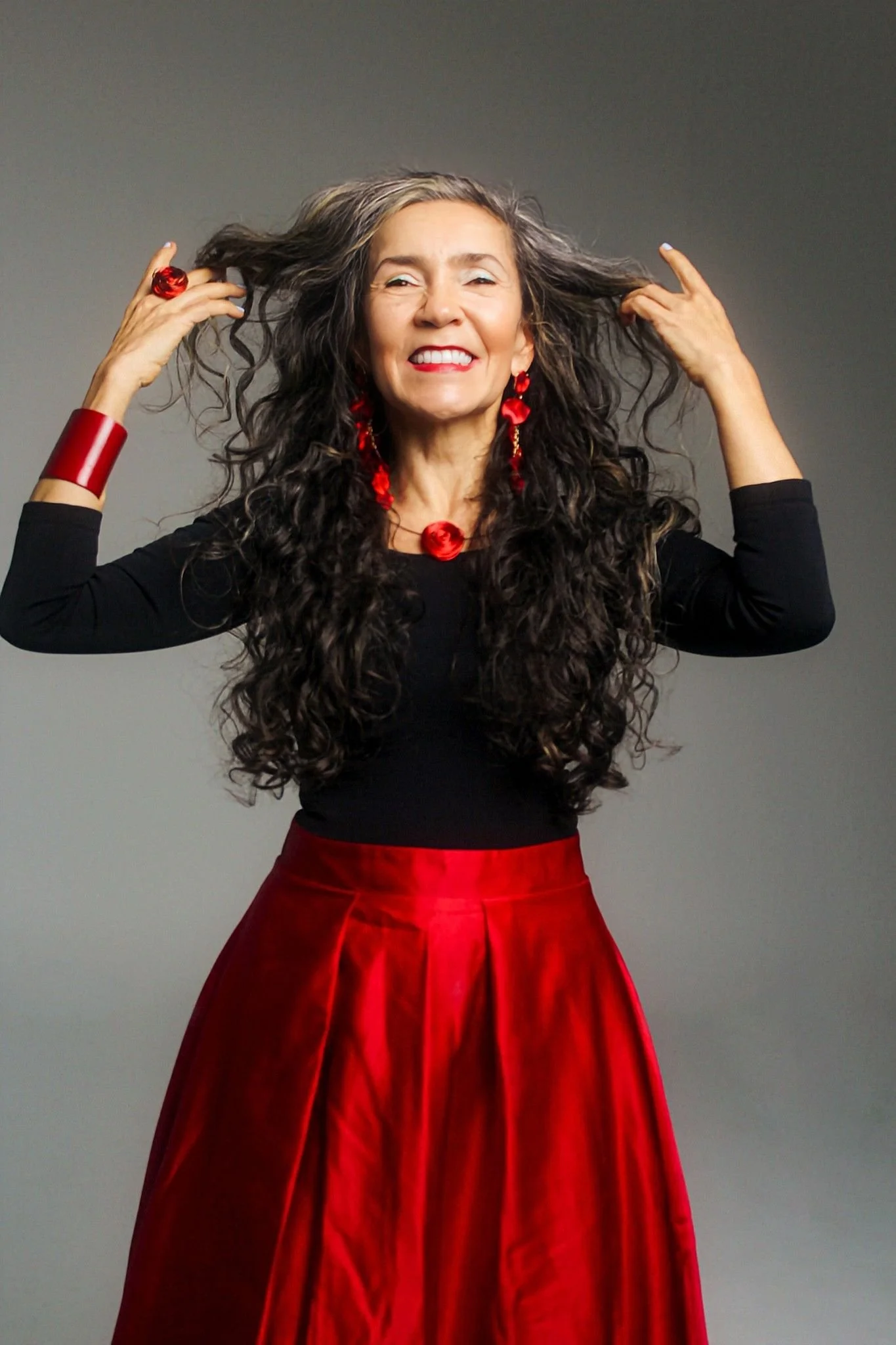 There is joy in breaking the silence of forgotten voices. Decolonizing the canon isn't just theory: it&rsquo;s an emotional expansion. Finding yourself in the music you sing is transformative. What makes you feel seen?

#DecolonizeMusic #ArtSong #Lat