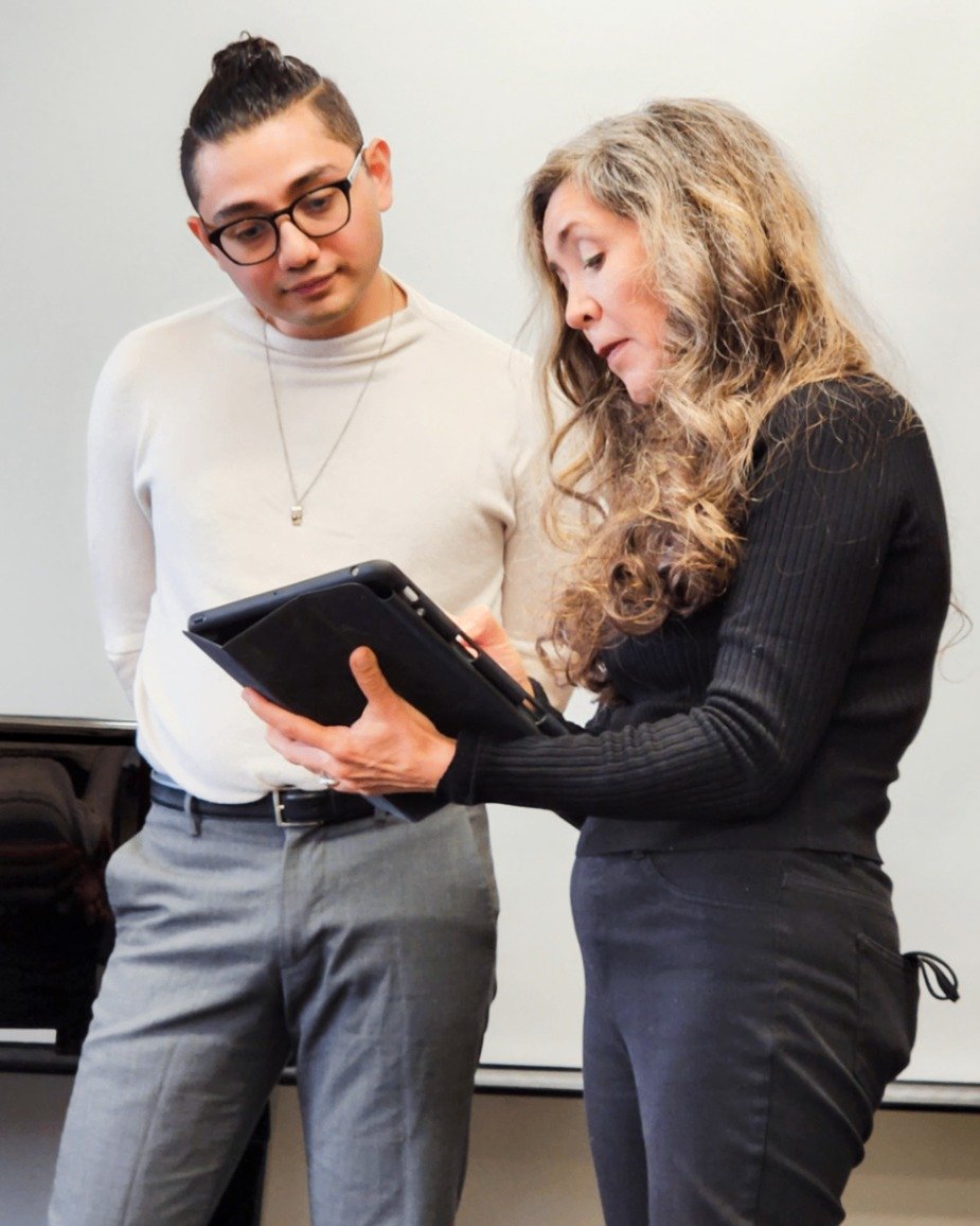 Mentorship is a dialogue, not a monologue. 

At the Barcelona Festival of Song, we aren&rsquo;t just teaching a repertoire: we are building a community of artist-scholars who dare to look beyond the traditional canon. 

Training the next generation r