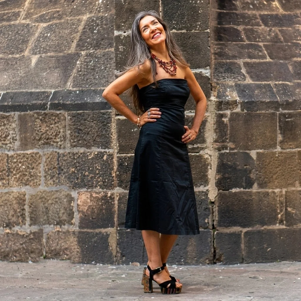 Deadline! Send your video for the Int. Day of Latin American &amp; Iberian Art Song. Sing in Spanish, Catalan or Portuguese. Link in bio!

https://mundoarts.com/international-day-of-latin-american-iberian-art-song #vocalmusic #patriciacaicedobcn #lat