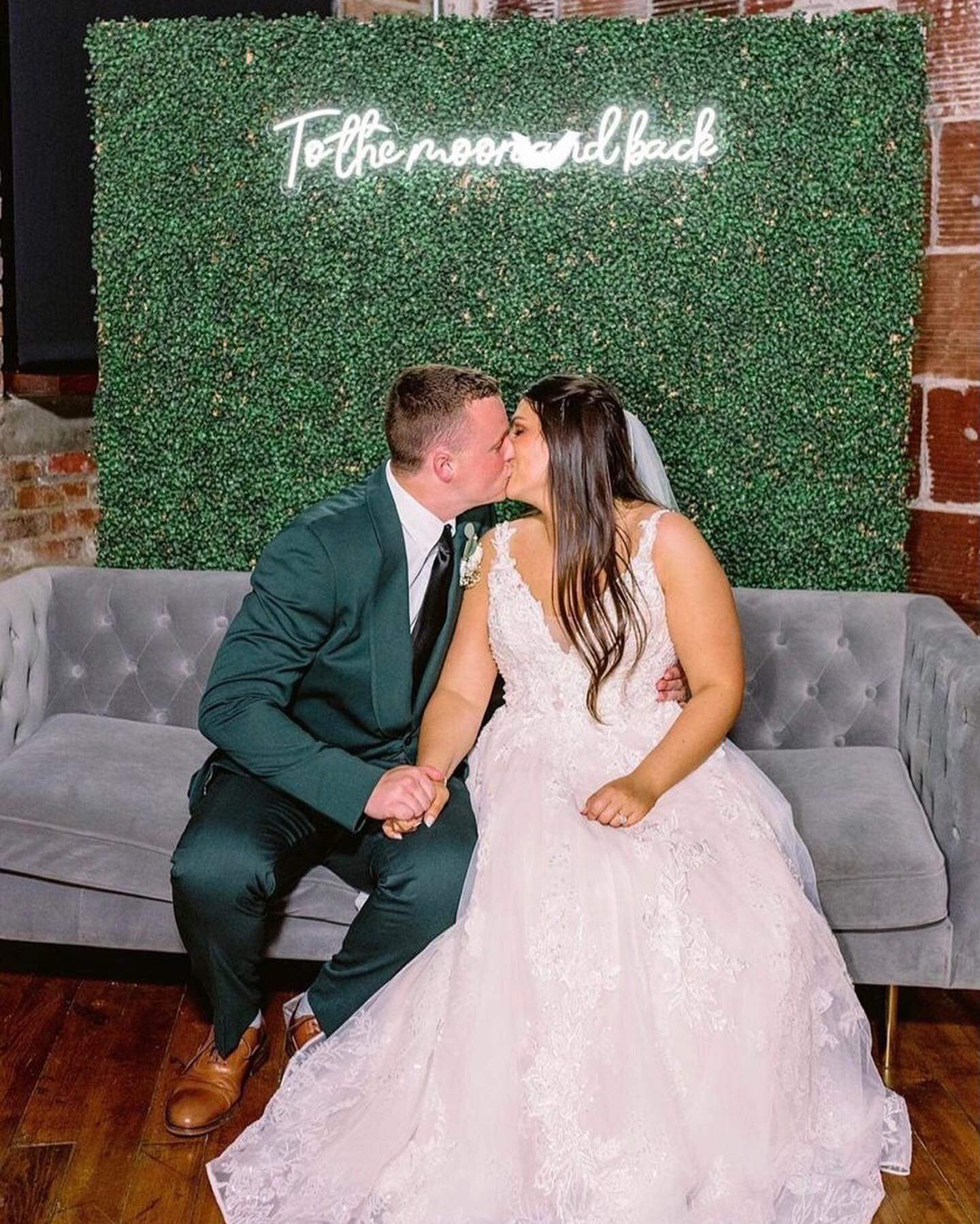 ✨To the moon and back✨

What a beautiful day Saturday to celebrate Mr. &amp; Mrs. Fox! 

&lsquo;Mark, Thank you so much for being such a huge part of our wedding day! We are so appreciative of all the work you&rsquo;ve put in to make it a success! We