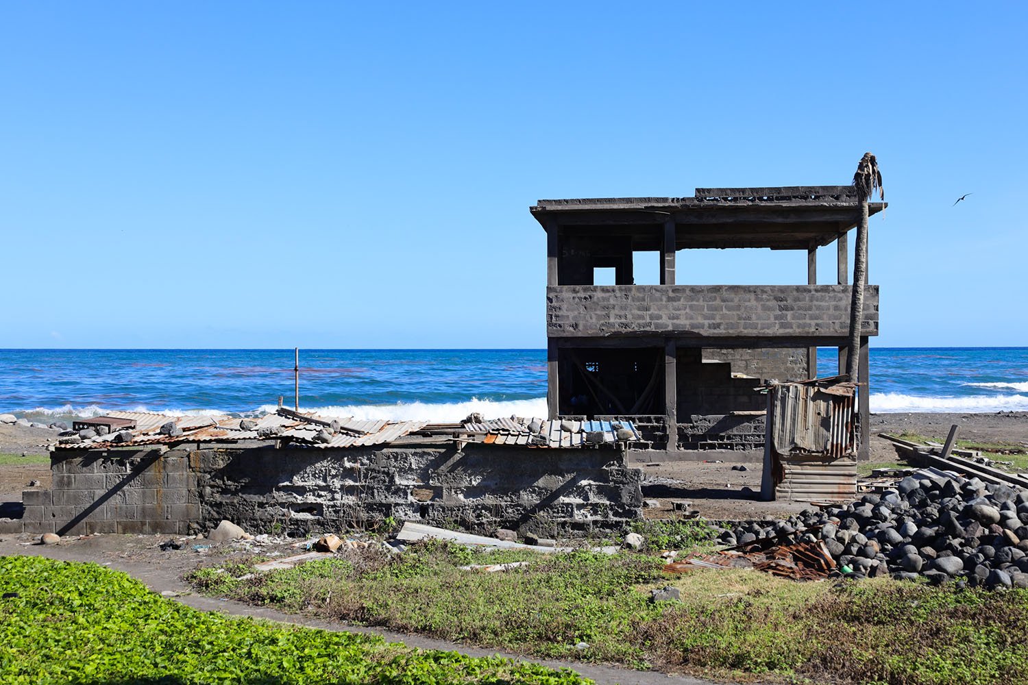 Studio Cooke John_Island Life  House By the Ocean 04_Web.jpg