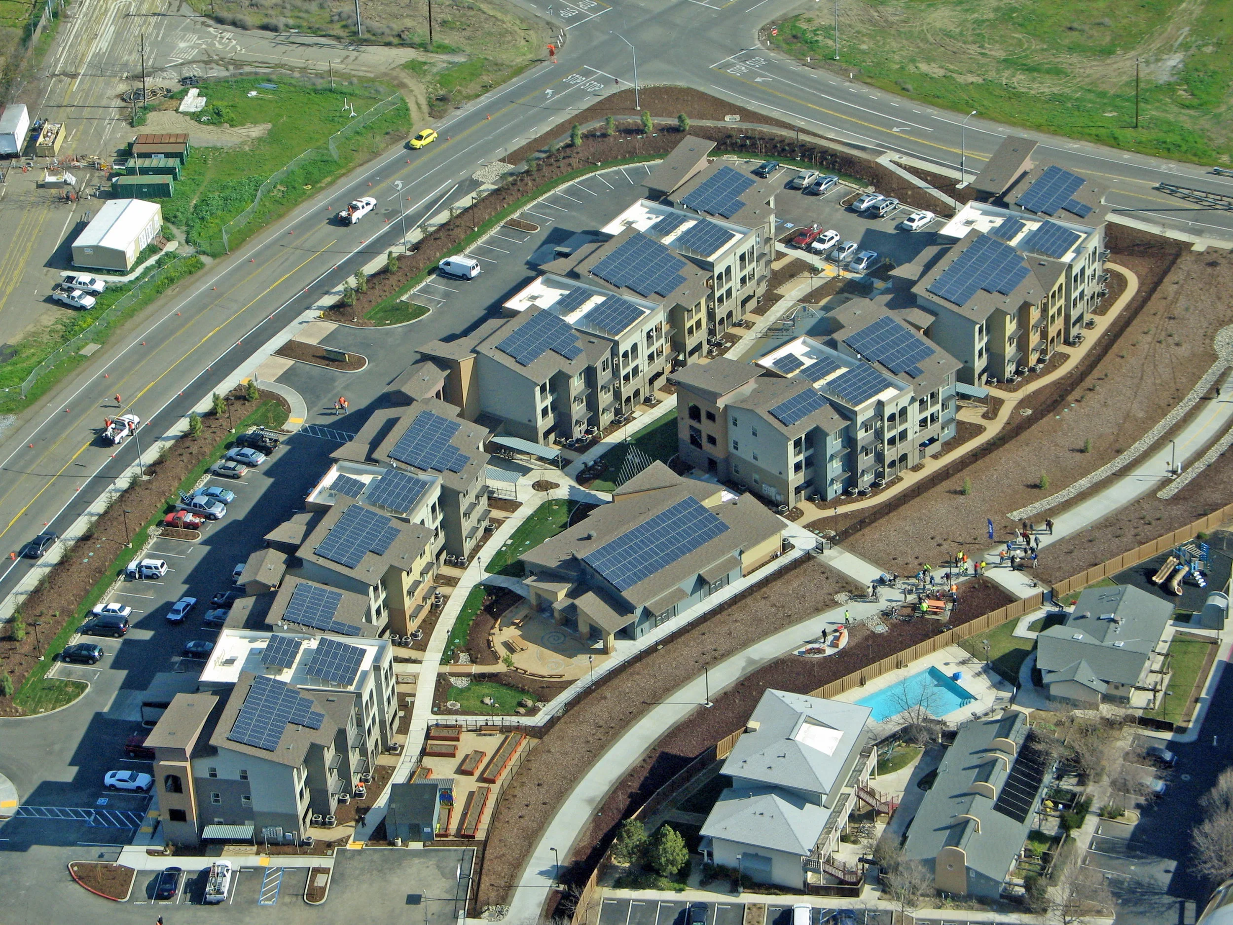 New Harmony Apts Davis, CA