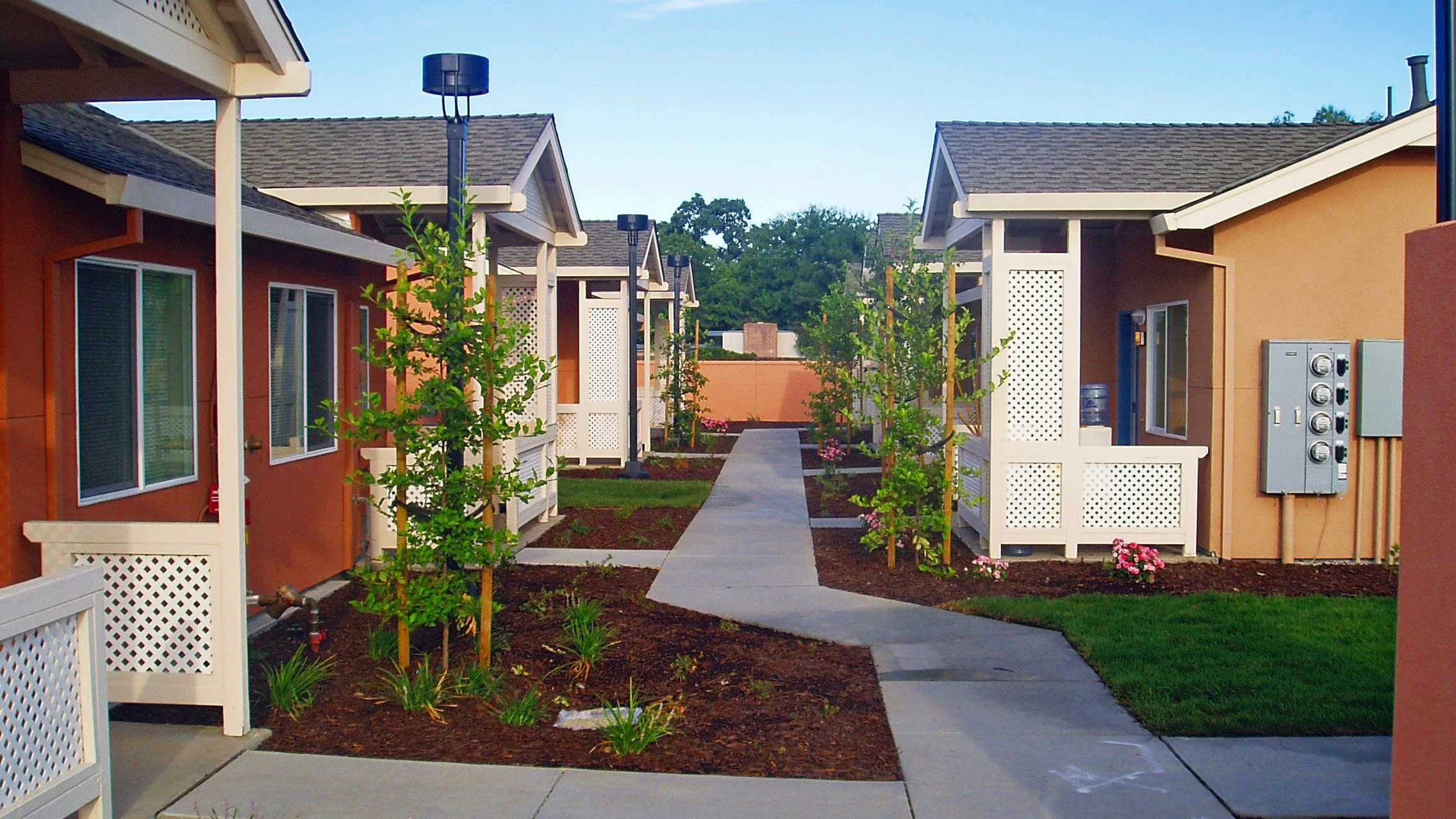   Sycamore Place Senior Apts  Brentwood, CA 