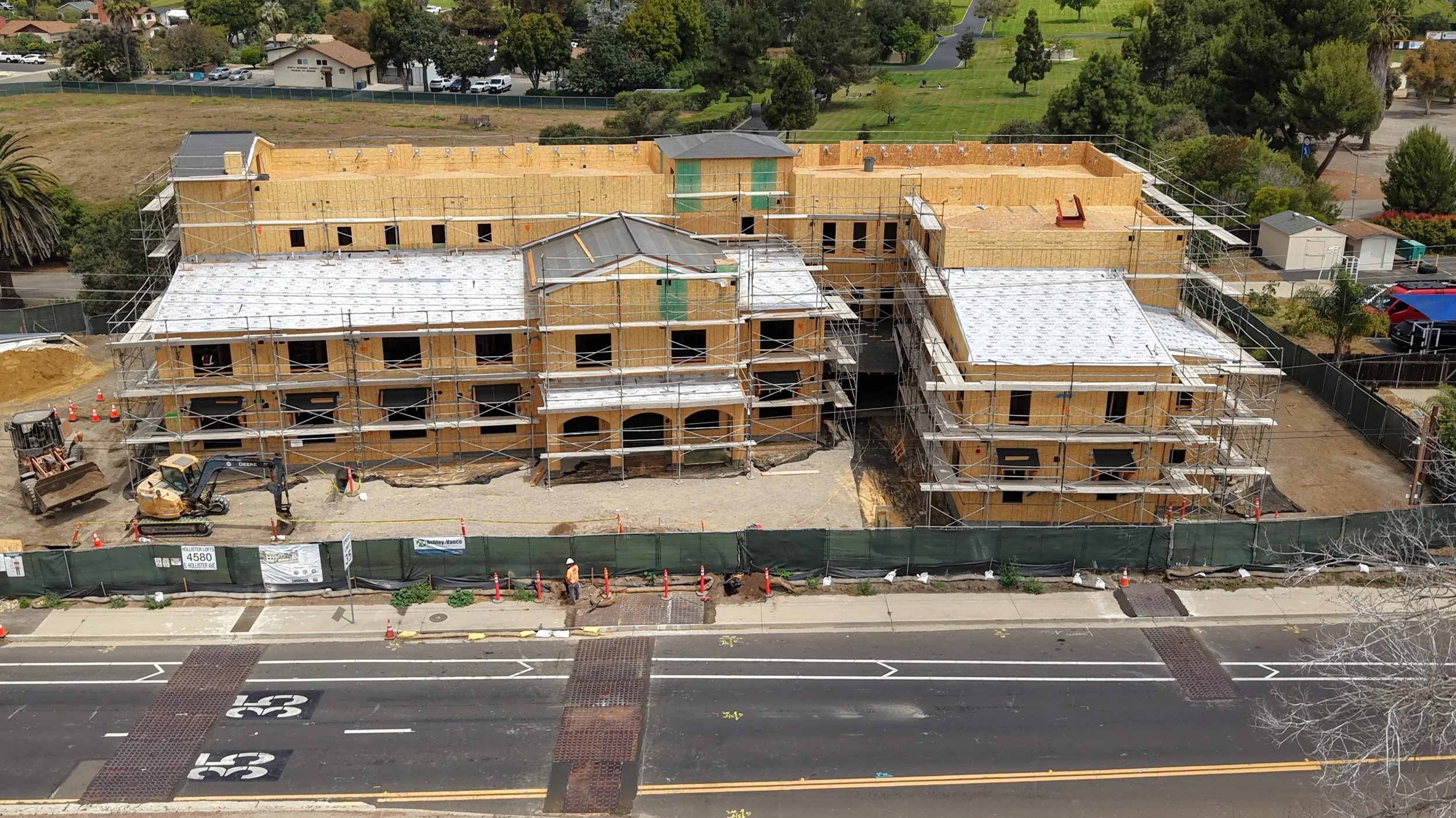   Hollister Lofts  Goleta 